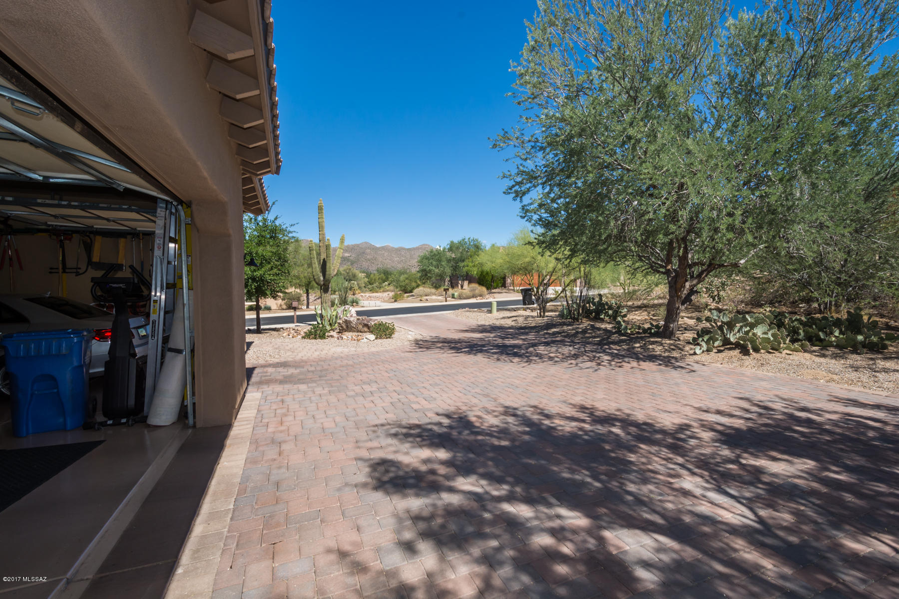 Dos Lagos at Dove Mountain (1-91) - Residential