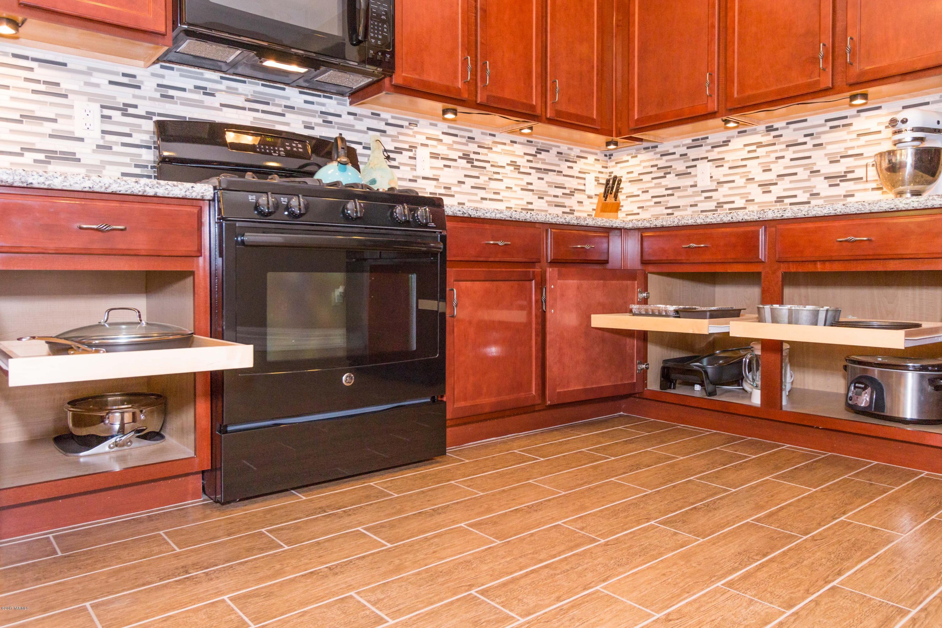 Preserve IV at Dove Mountain (487-529, 535-576, 606-650) - Residential