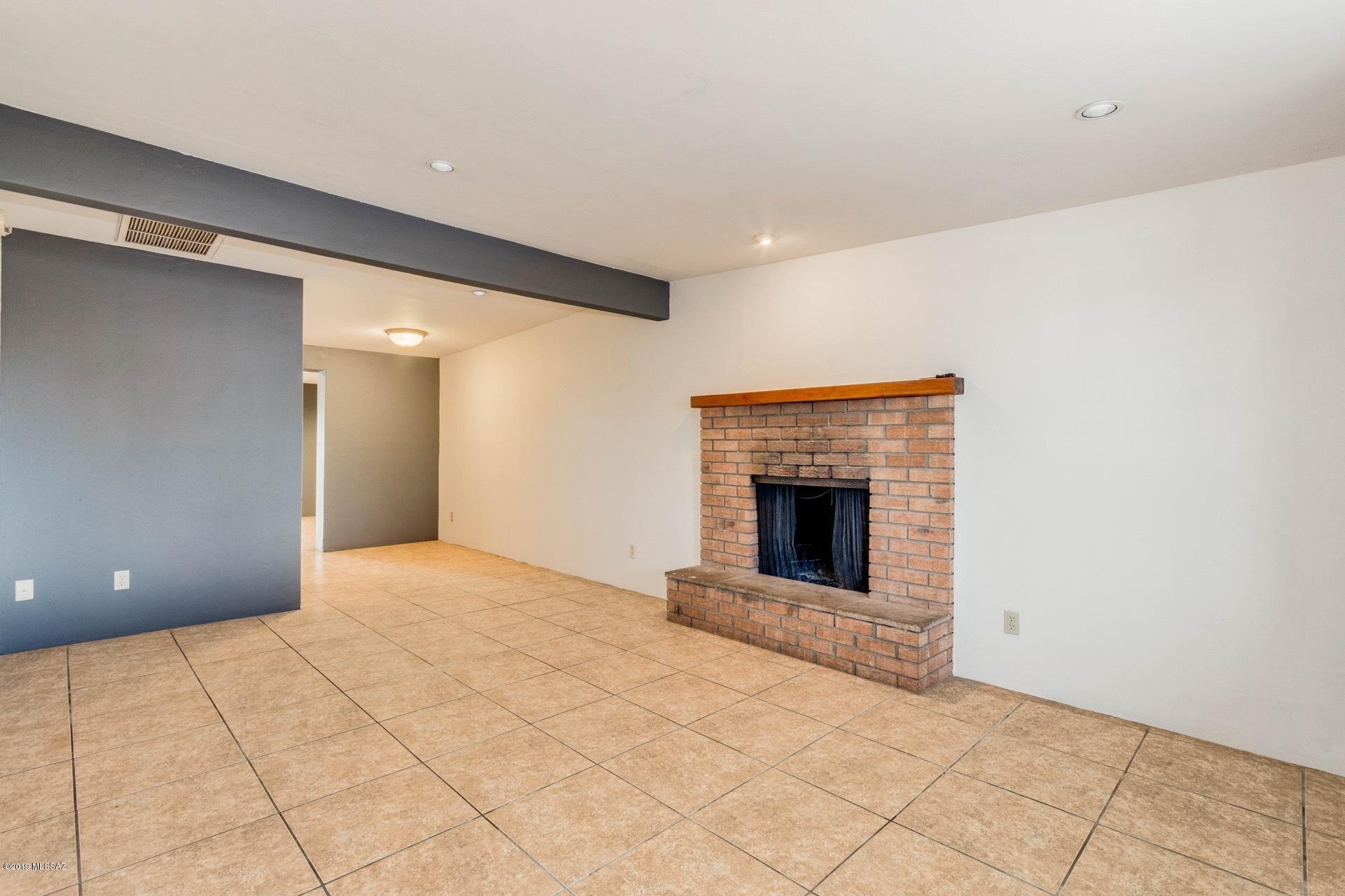 Carson Park (1-65) - Residential