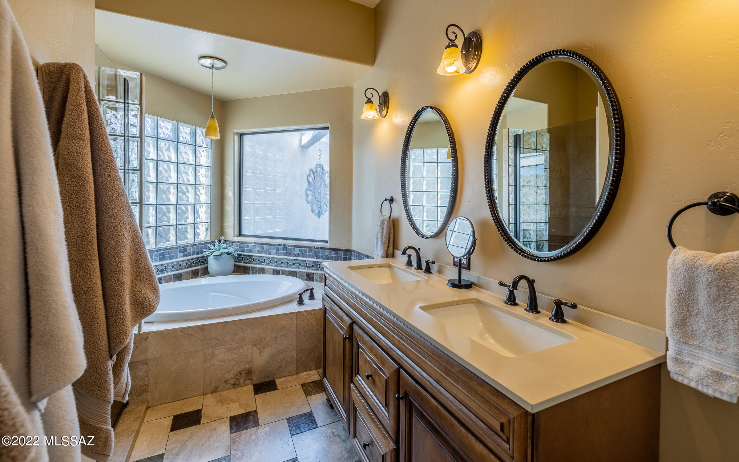 Alta Vista (99-145) - Residential