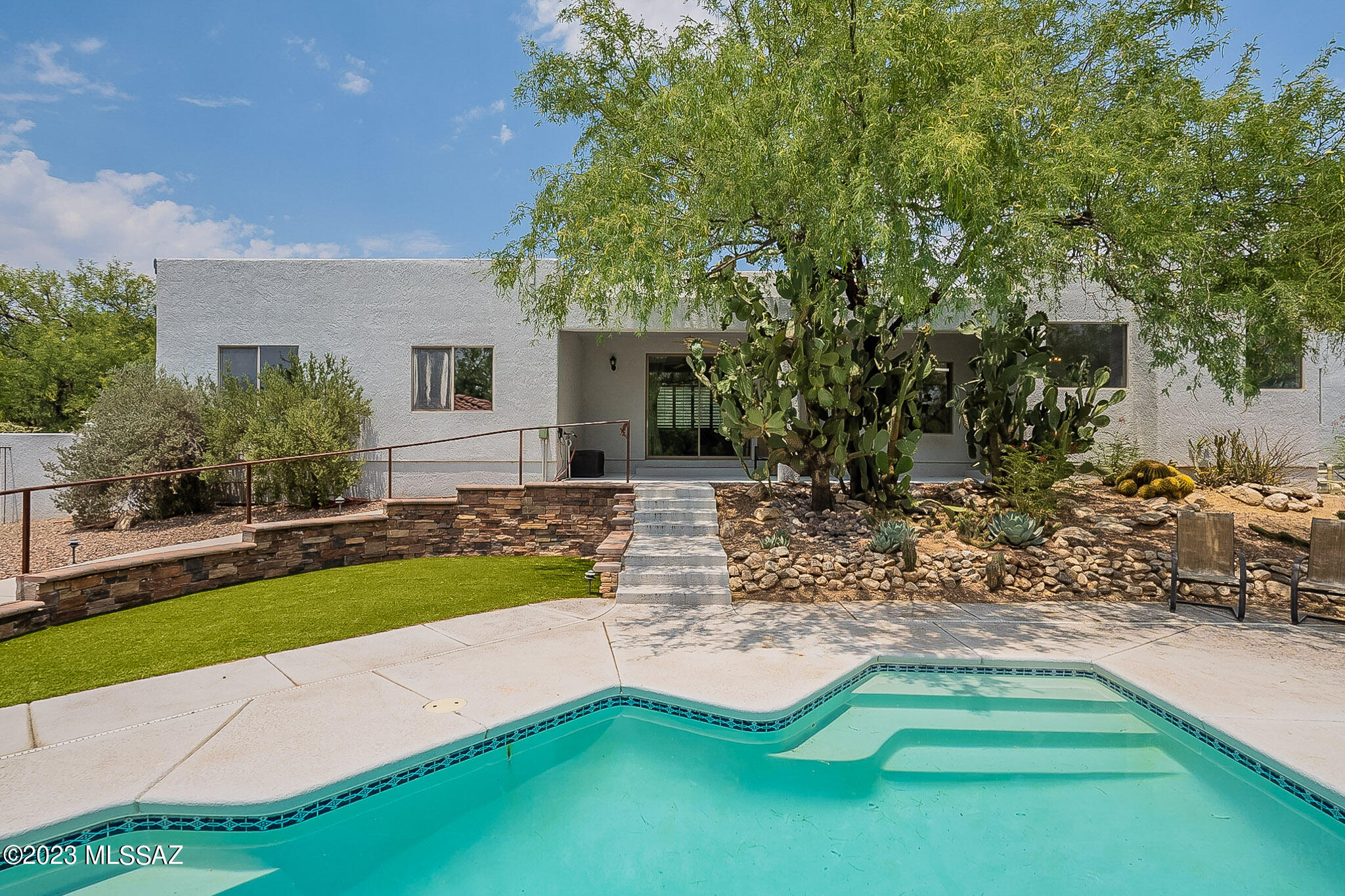 La Bella Vista (1-80) - Residential