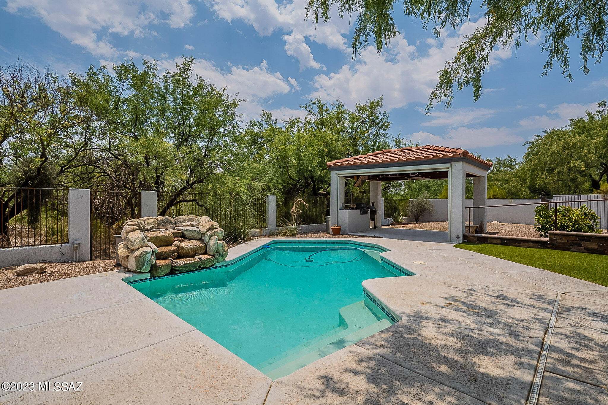 La Bella Vista (1-80) - Residential
