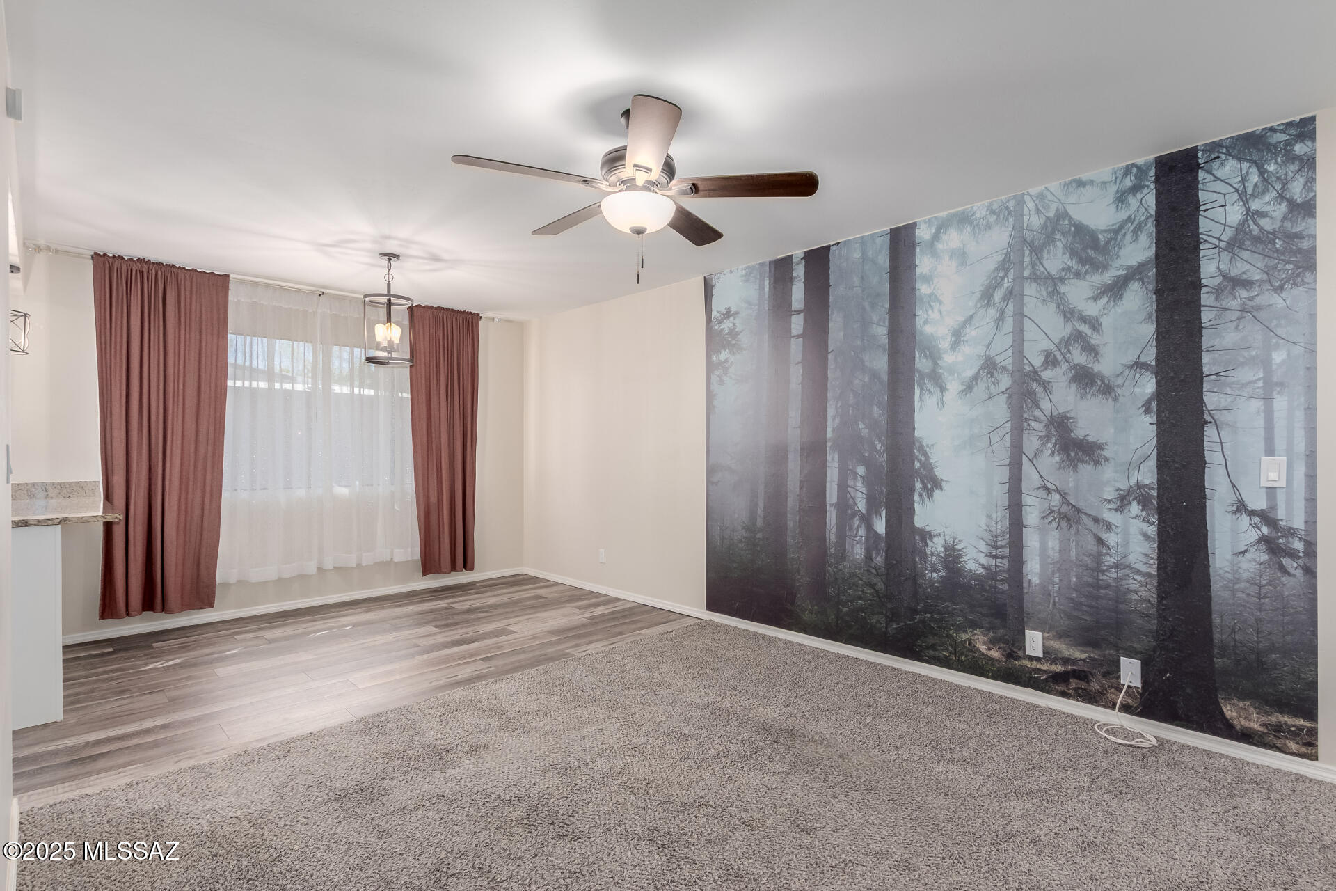 1366 S Avenida Polar G205