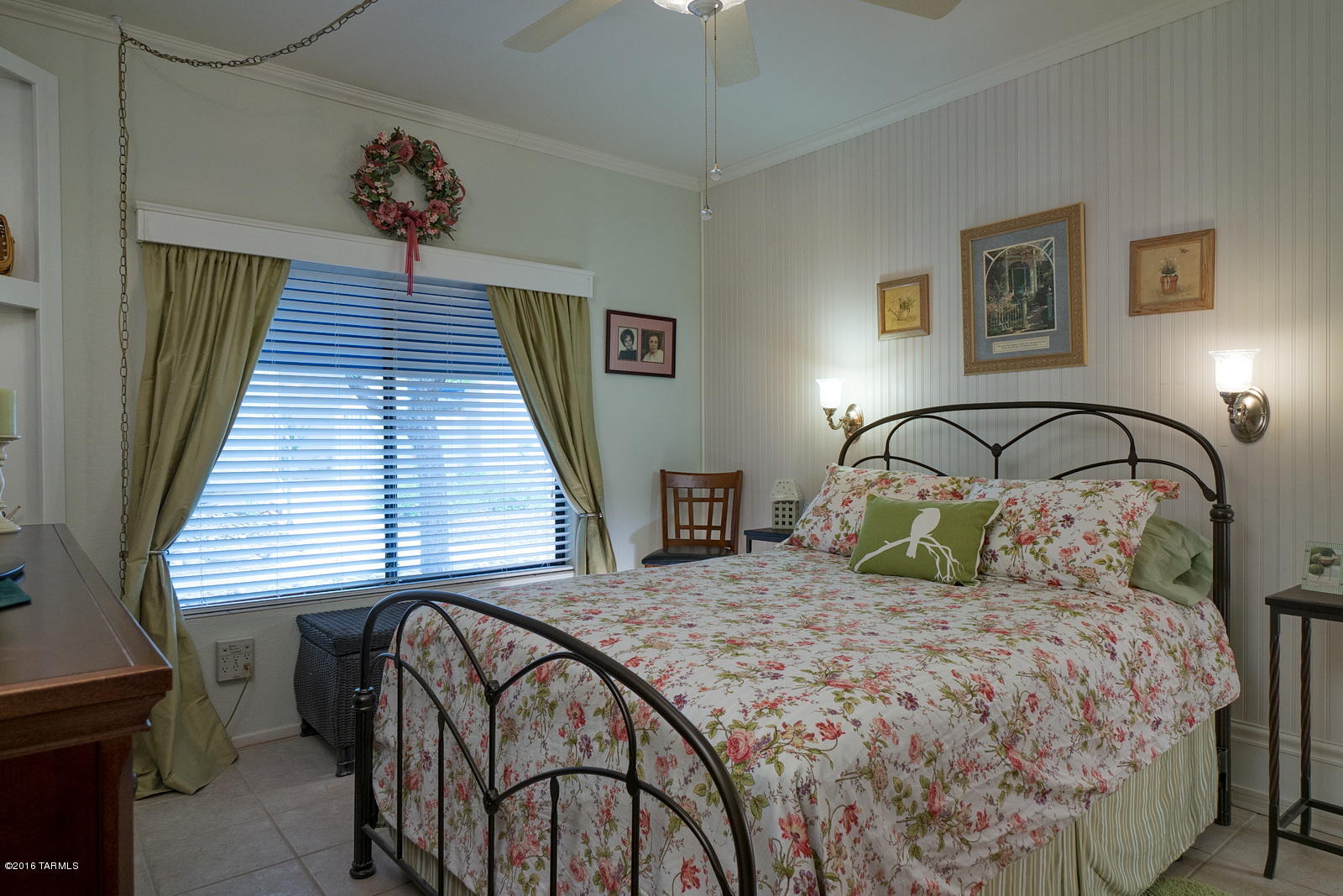 Summertree Condominiums (1-224) - Residential