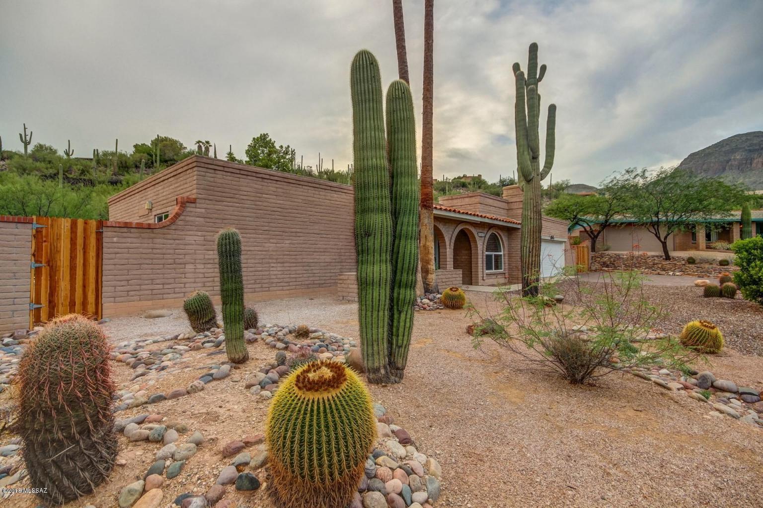 The Foothills Clusters (373-569) - Residential