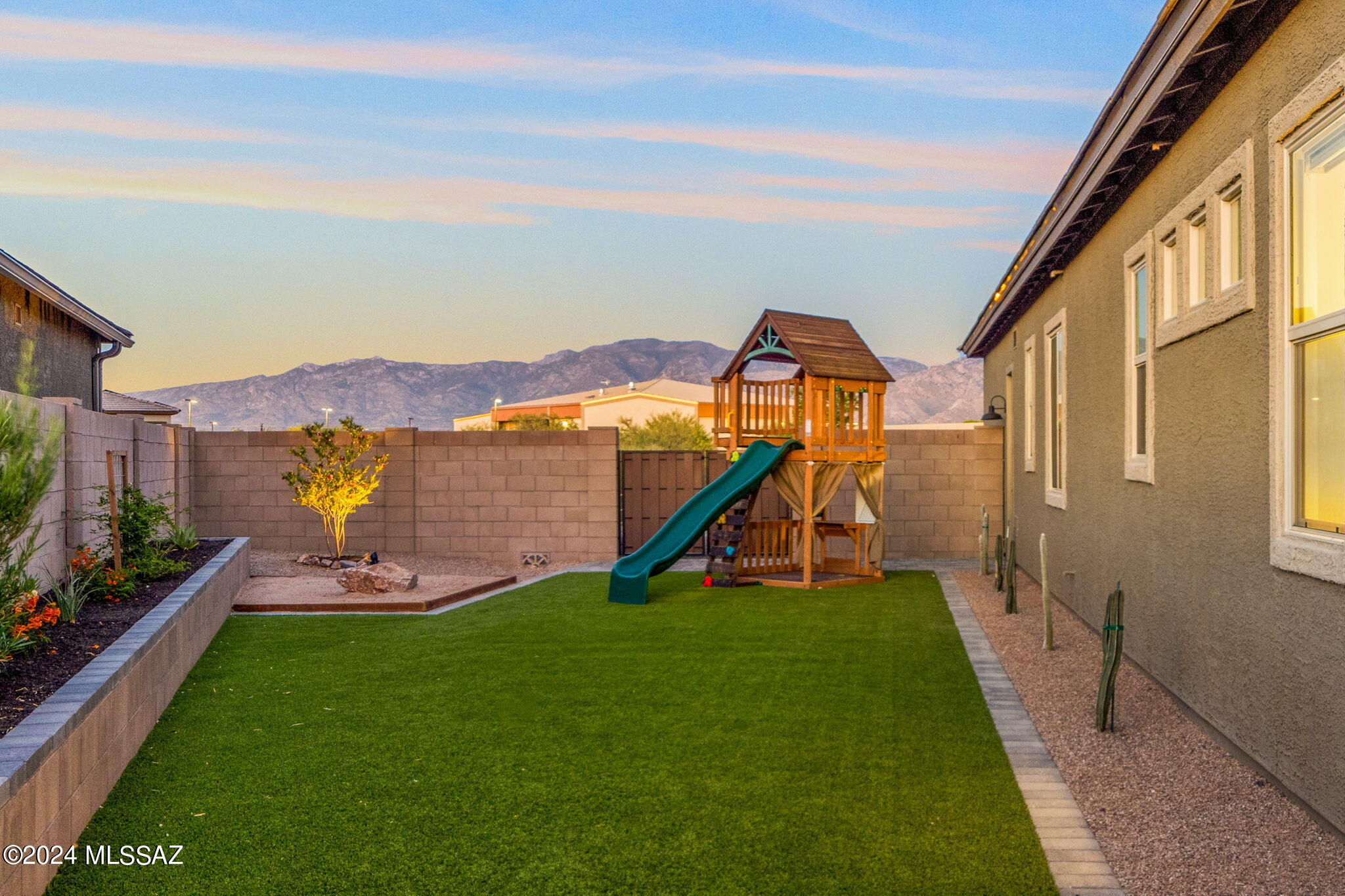 The Estates At Capella - Residential