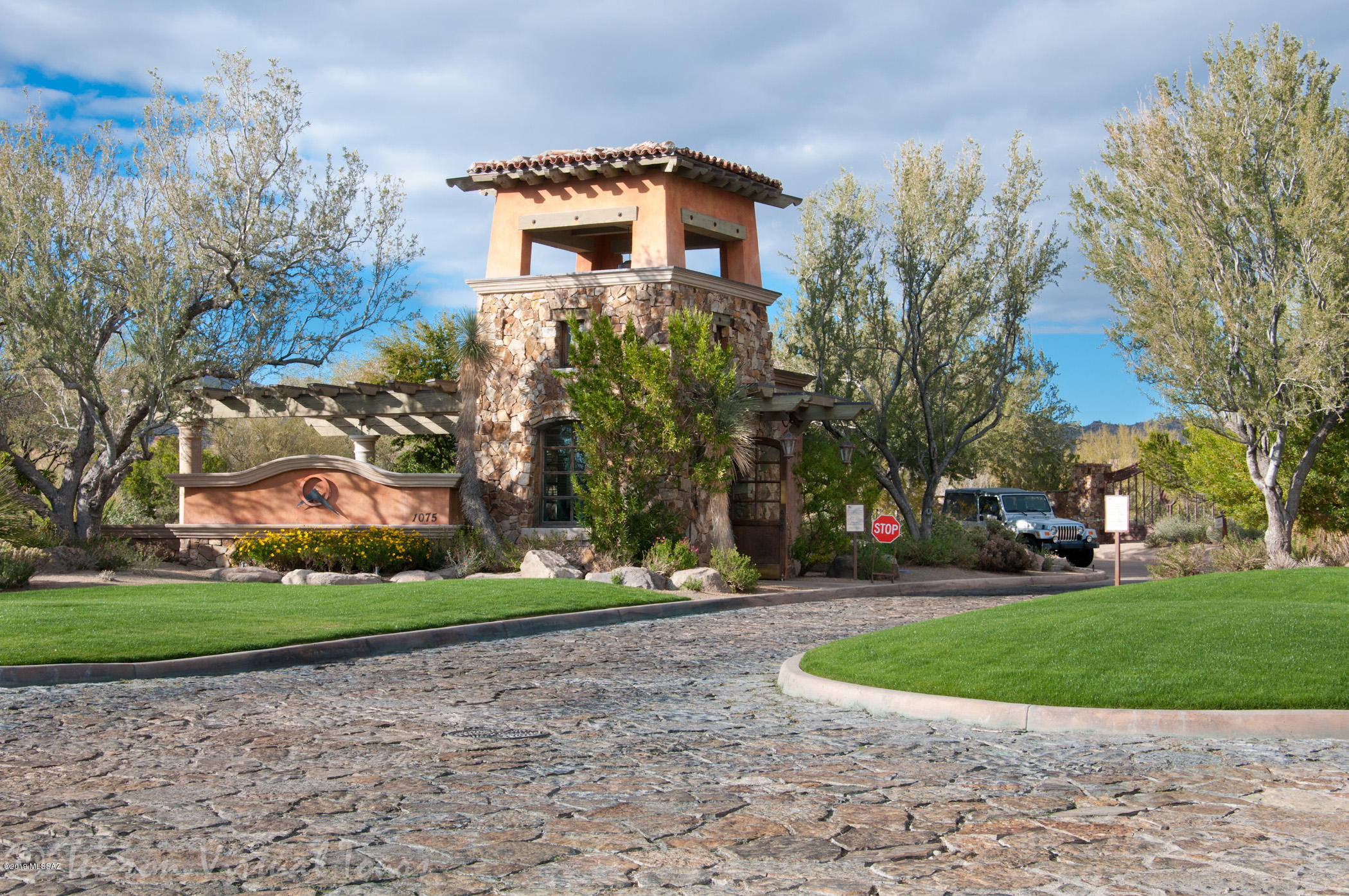 The Enclave At Stone Canyon V - Residential