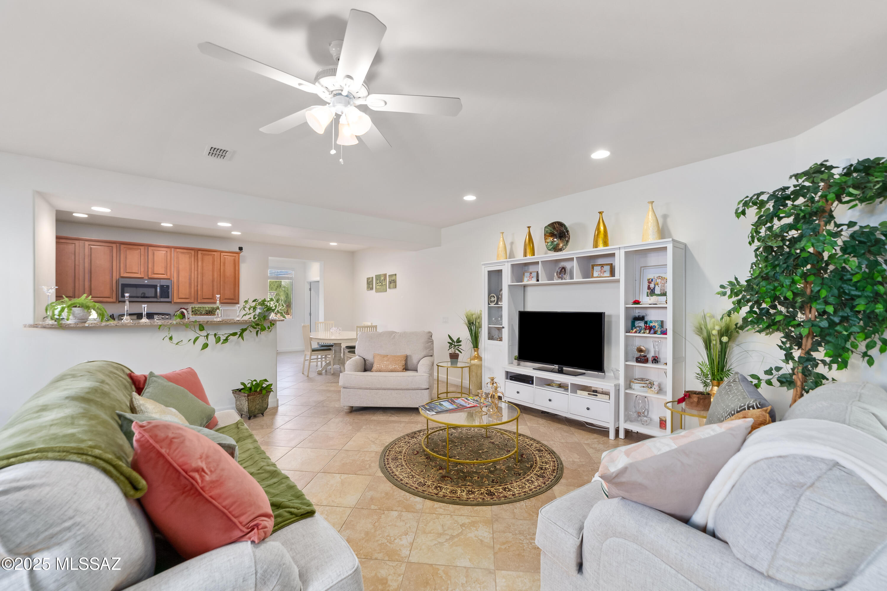 12928 N Shell Traders Court