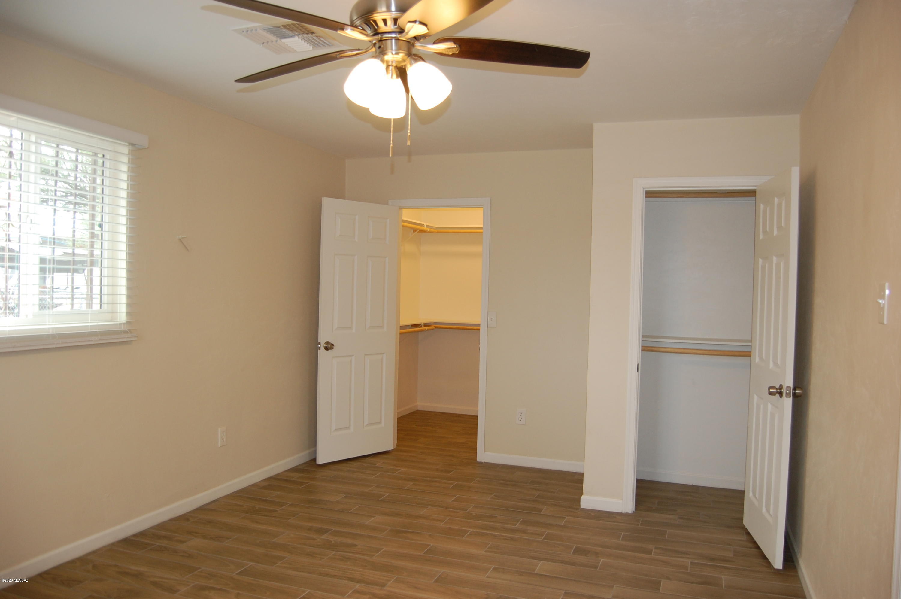 Mission Manor NO. 7 - Residential