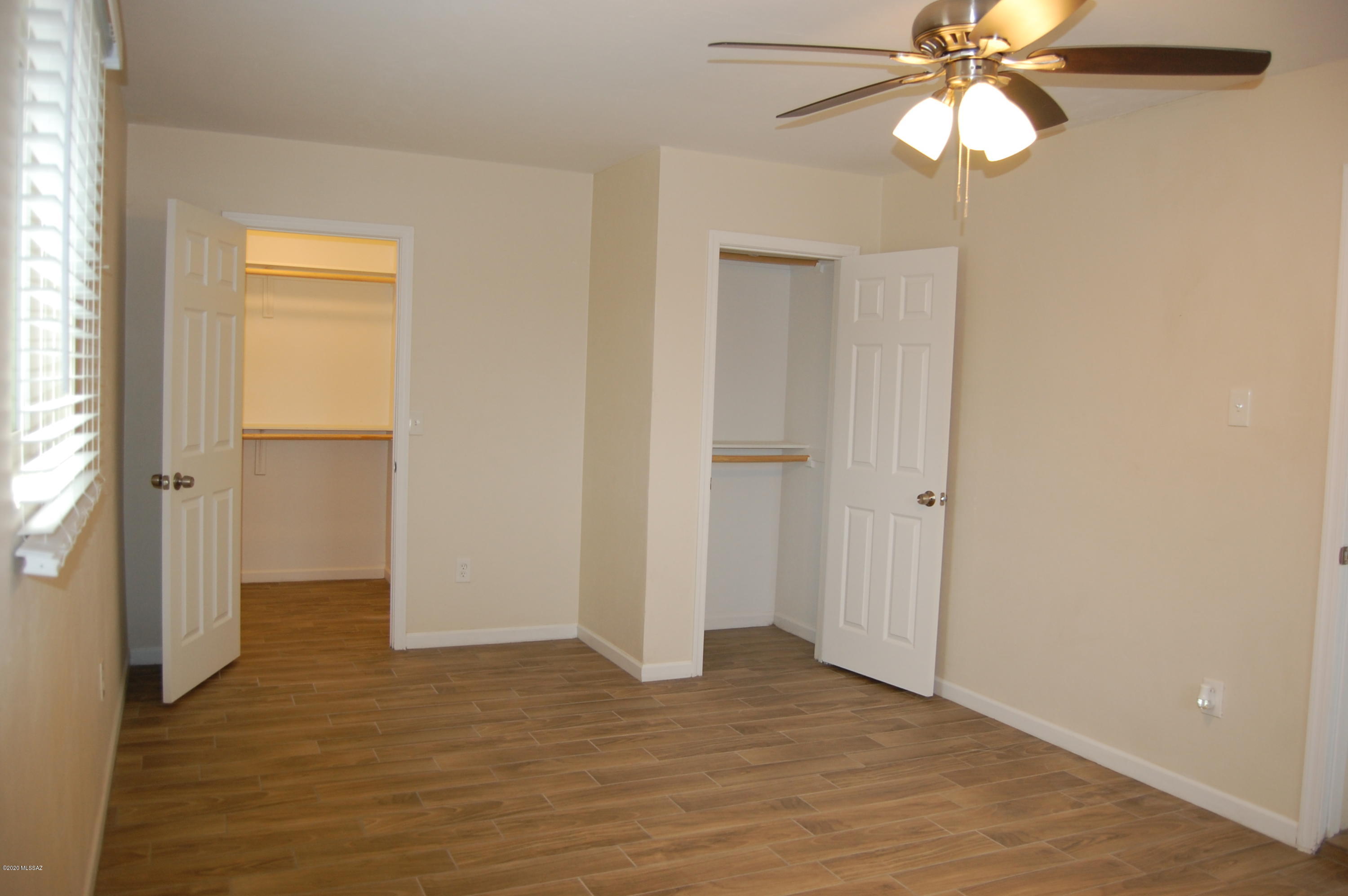 Mission Manor NO. 7 - Residential