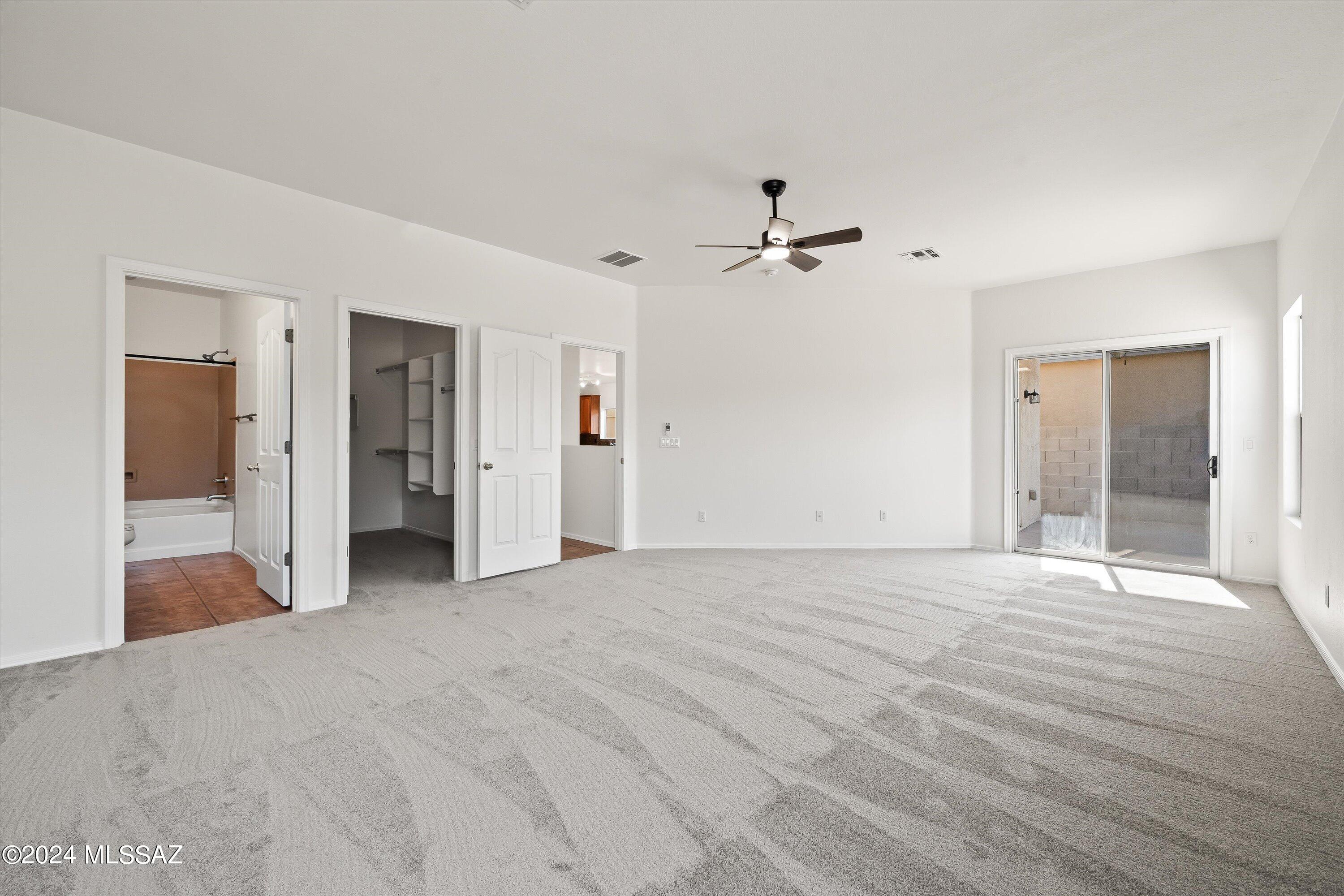 La Cholla Bluffs - Residential