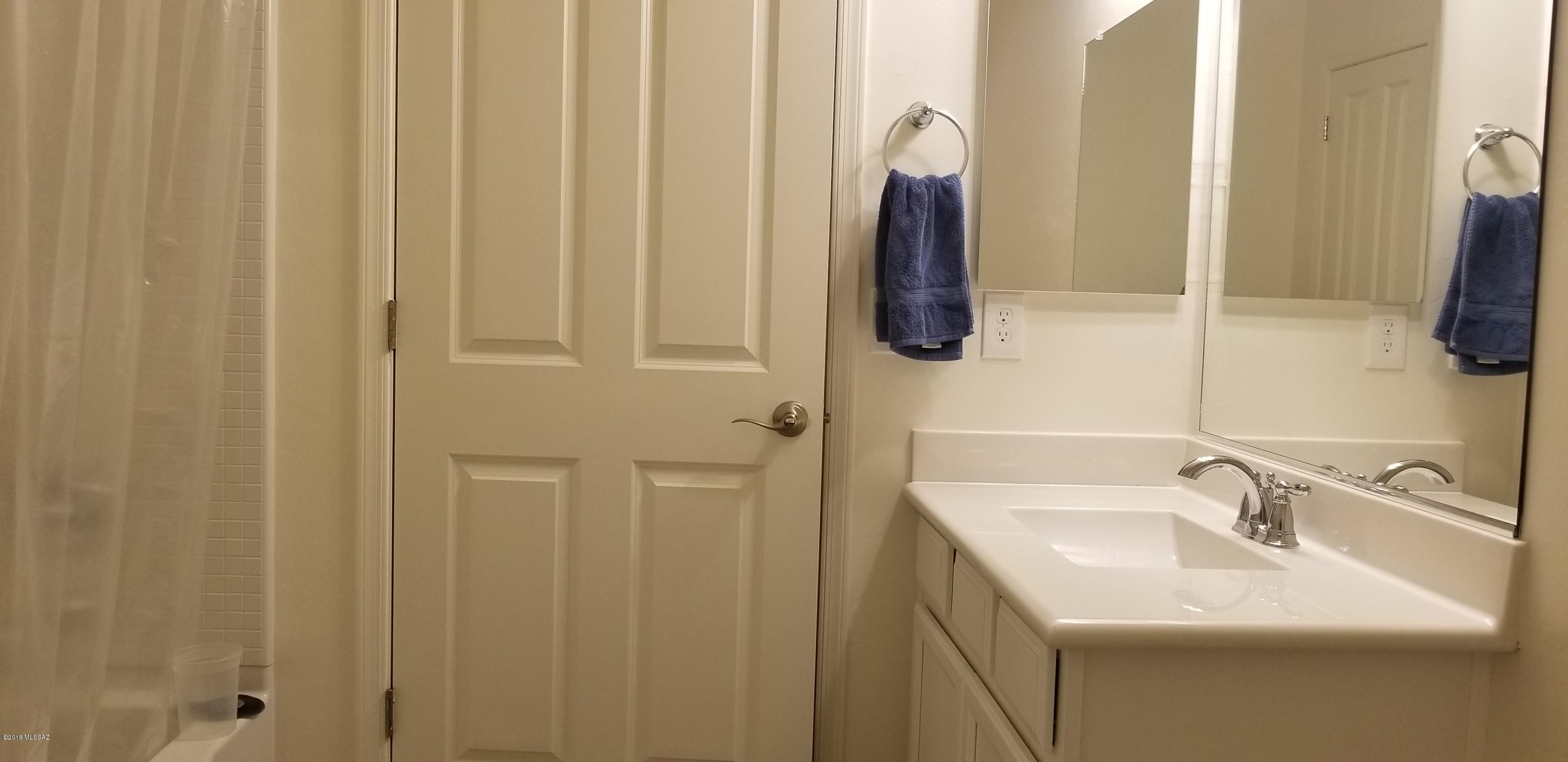 La Estancia De Tucson (1-330) - Residential