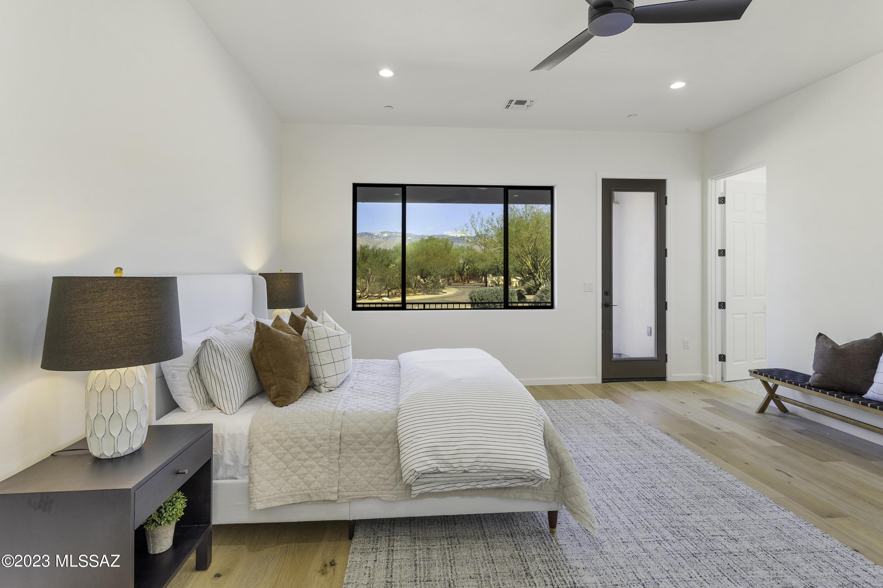 El Rancho Merlita (1-16) - Residential