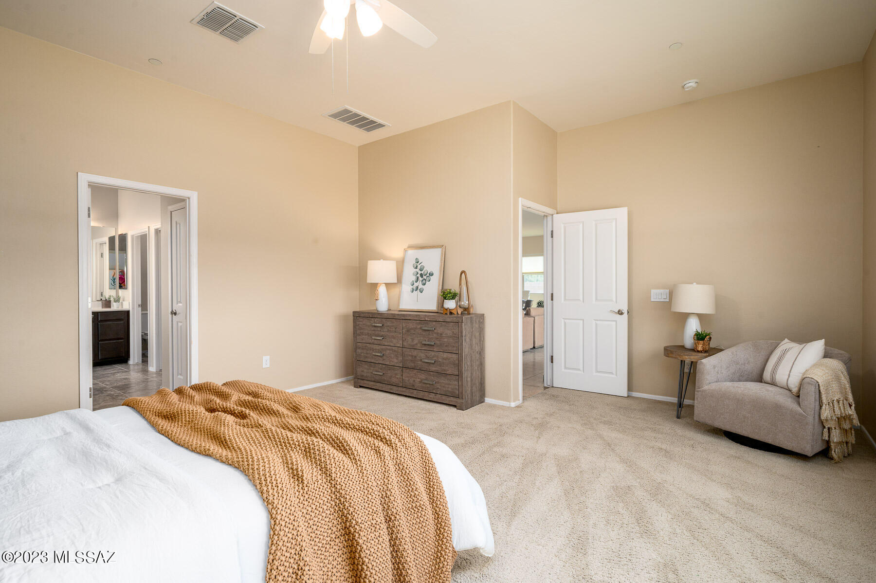 Silverbell West R-10 SQ20140800103 - Residential