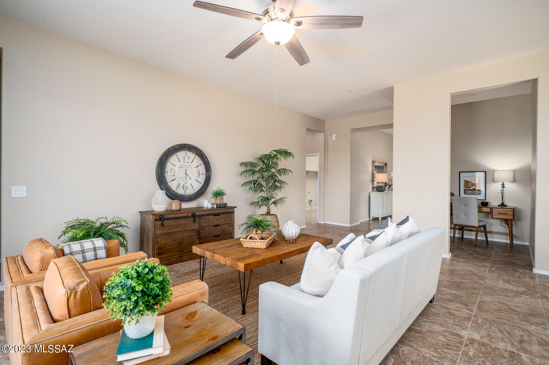 Silverbell West R-10 SQ20140800103 - Residential