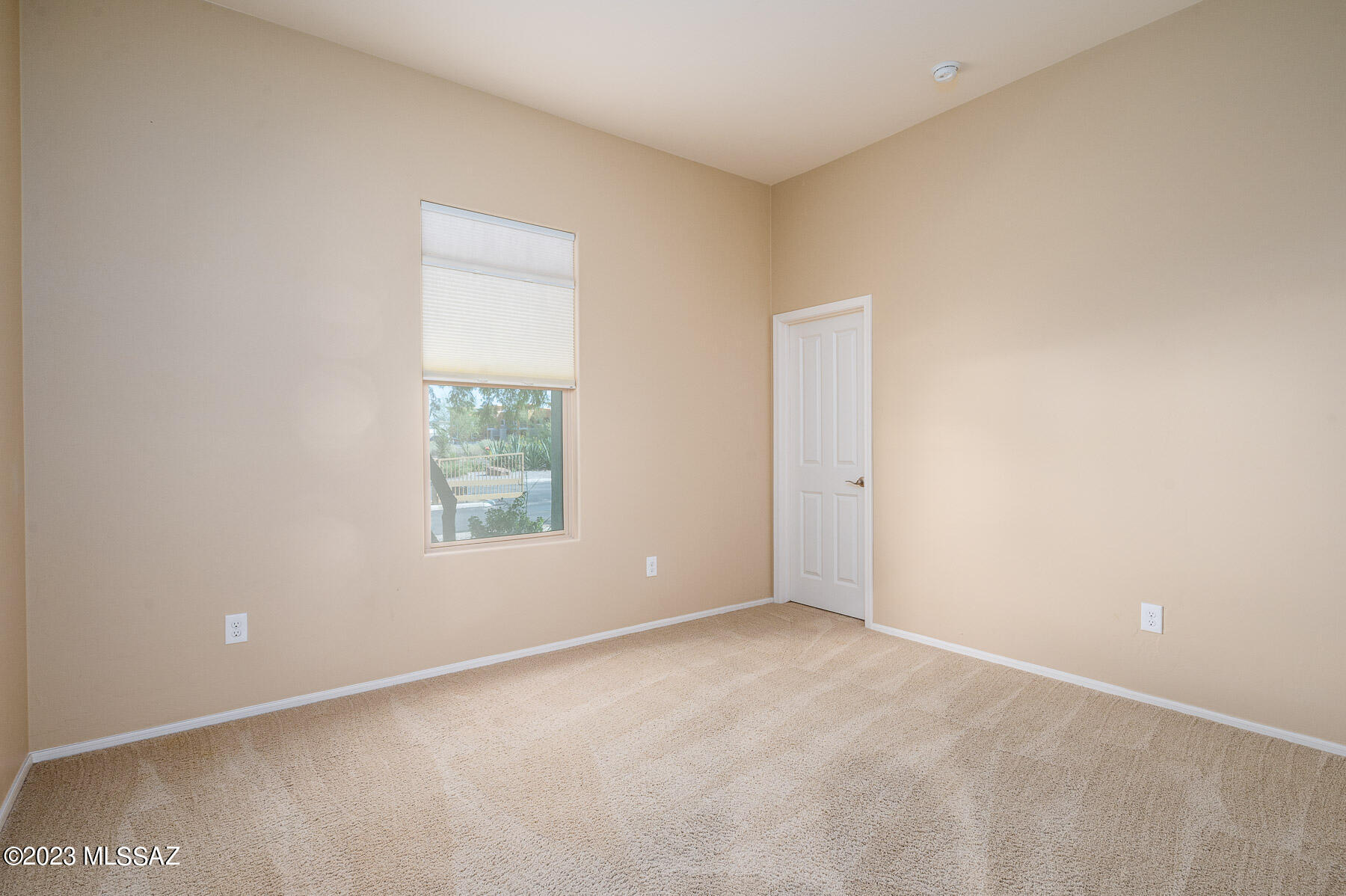 Silverbell West R-10 SQ20140800103 - Residential