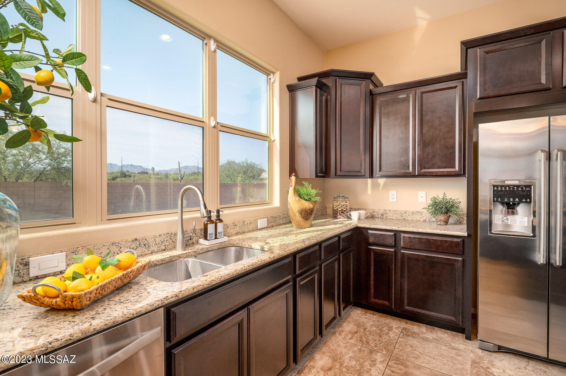 Silverbell West R-10 SQ20140800103 - Residential