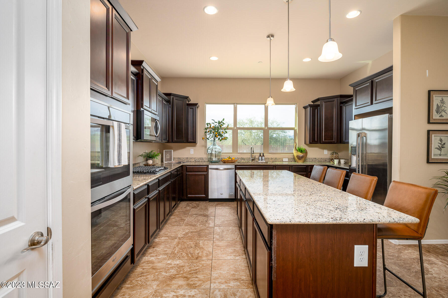 Silverbell West R-10 SQ20140800103 - Residential