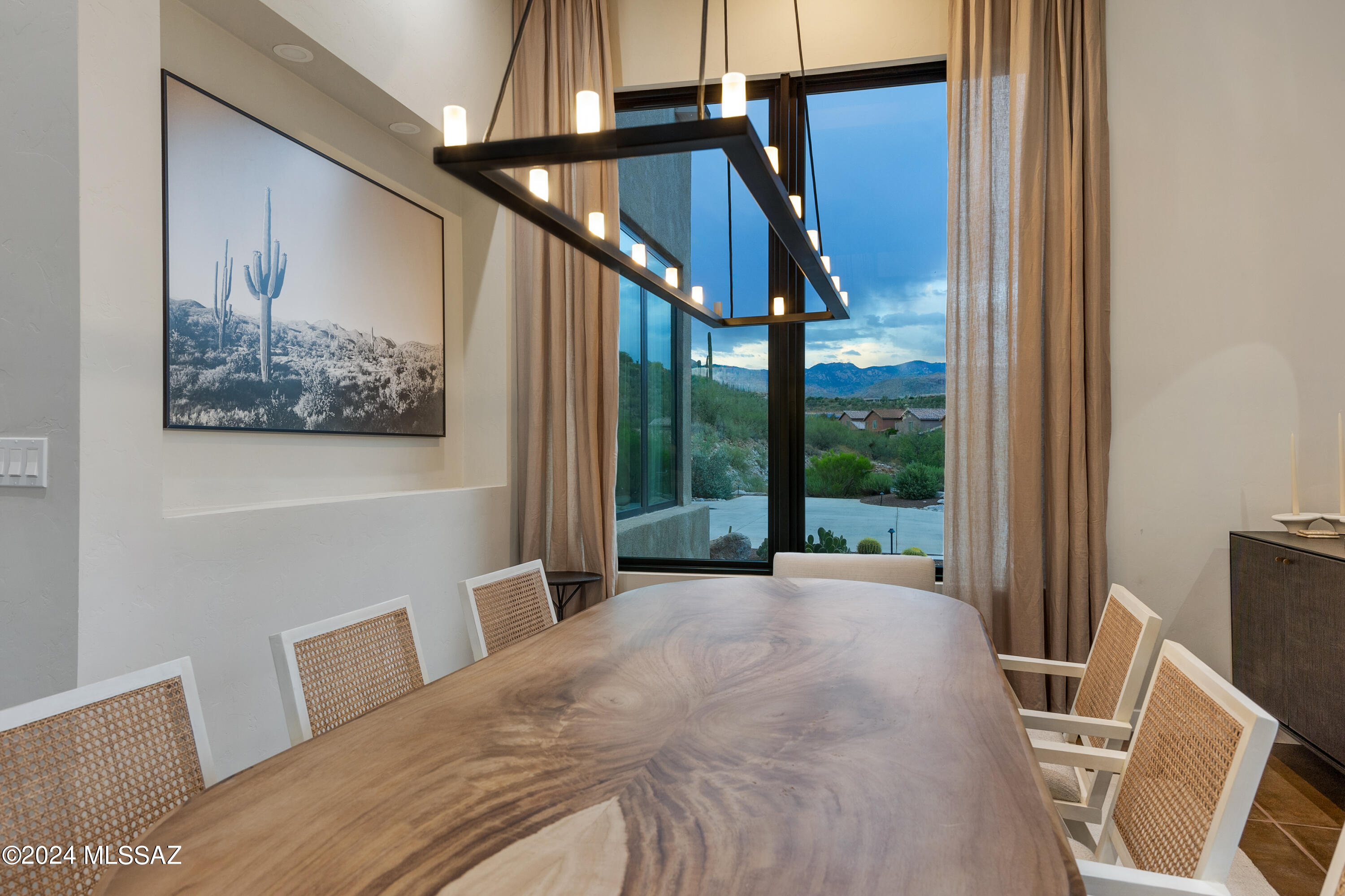 Sabino Mountain (1-290) - Residential