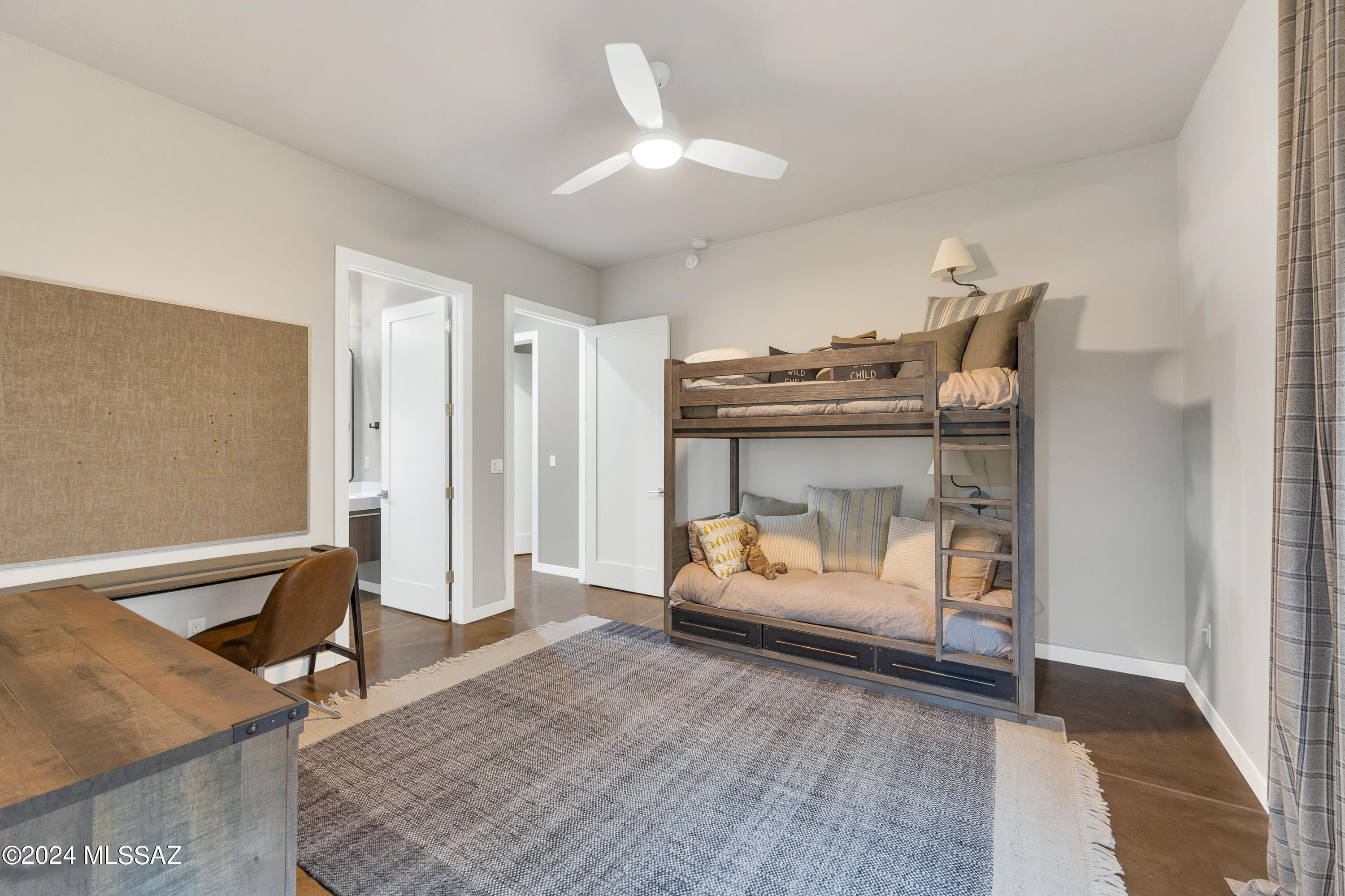 Sabino Mountain (1-290) - Residential