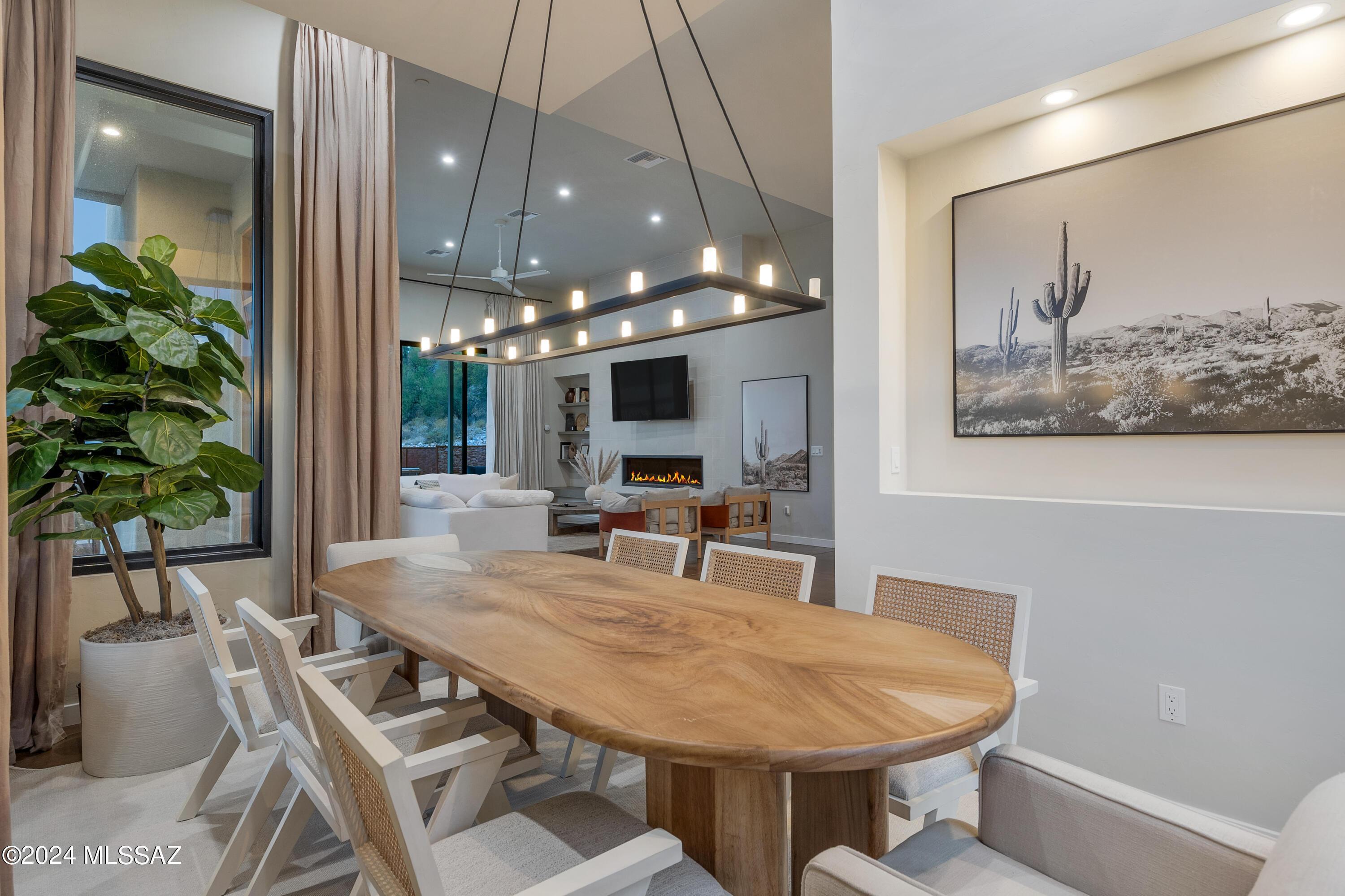 Sabino Mountain (1-290) - Residential
