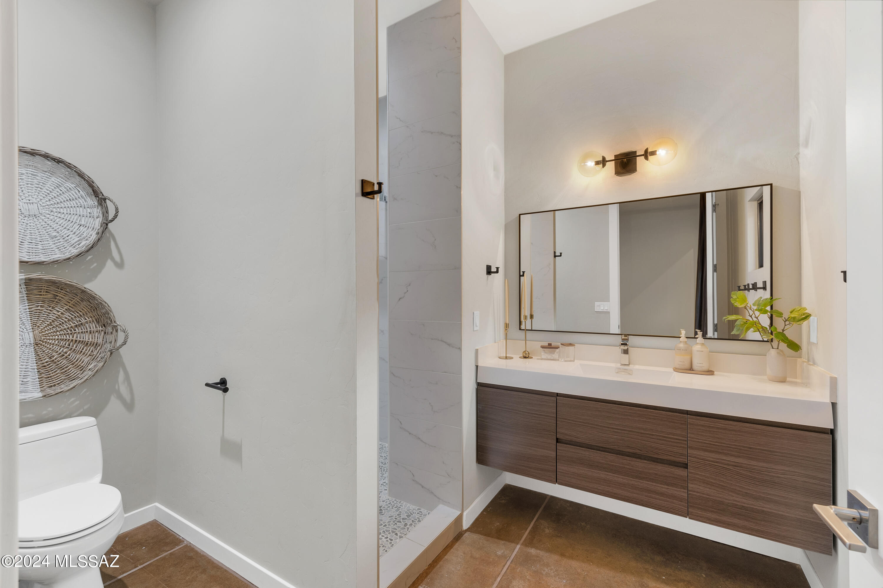 Sabino Mountain (1-290) - Residential