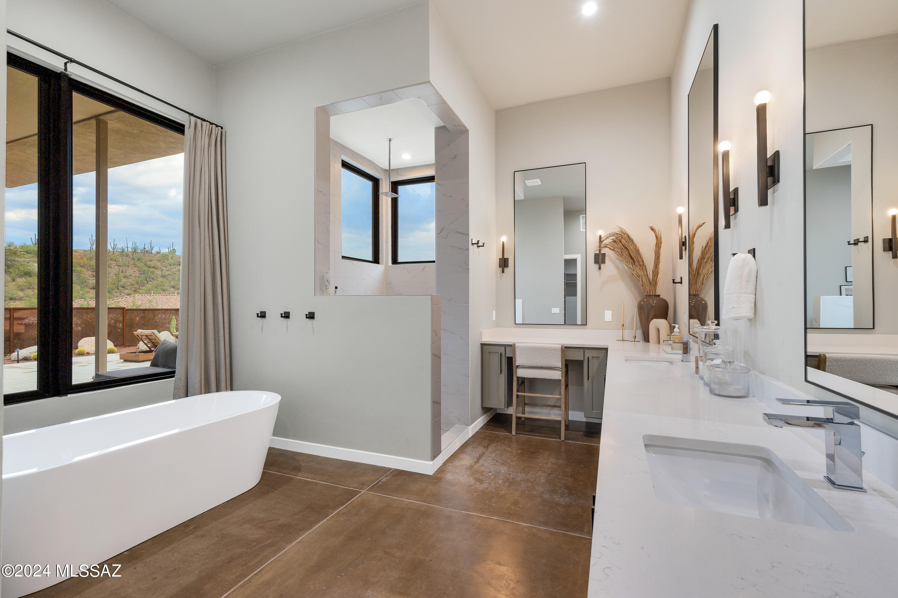 Sabino Mountain (1-290) - Residential