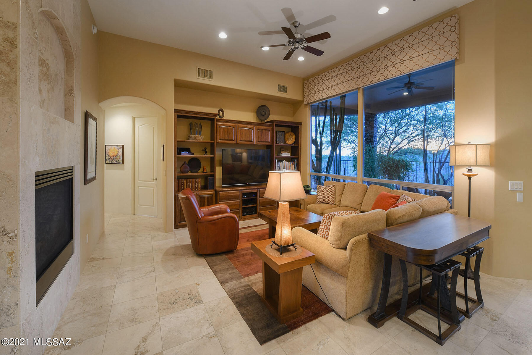 Sabino Mountain (1-290) - Residential