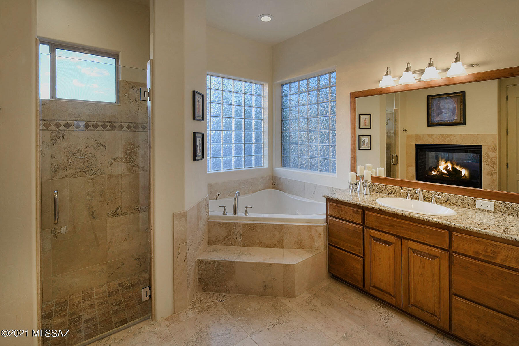 Sabino Mountain (1-290) - Residential