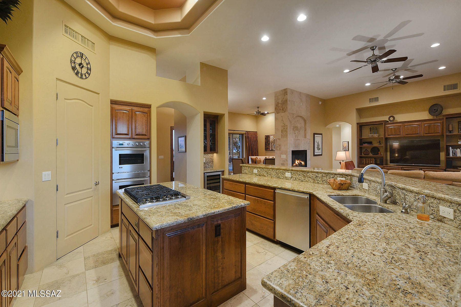 Sabino Mountain (1-290) - Residential
