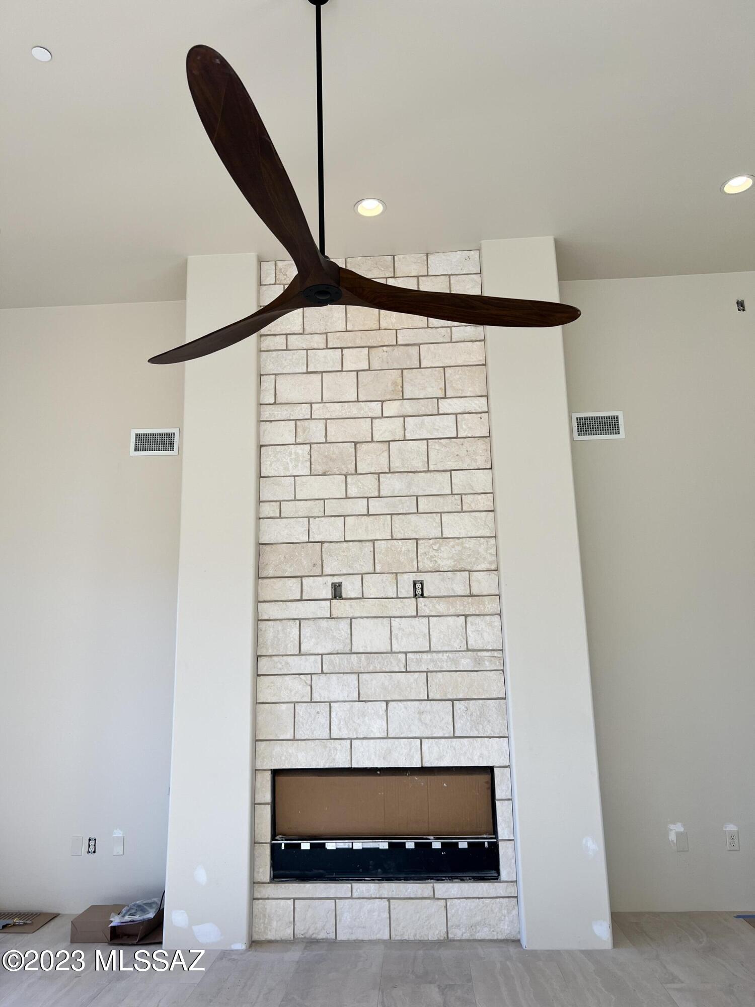 Stone Canyon III - Residential
