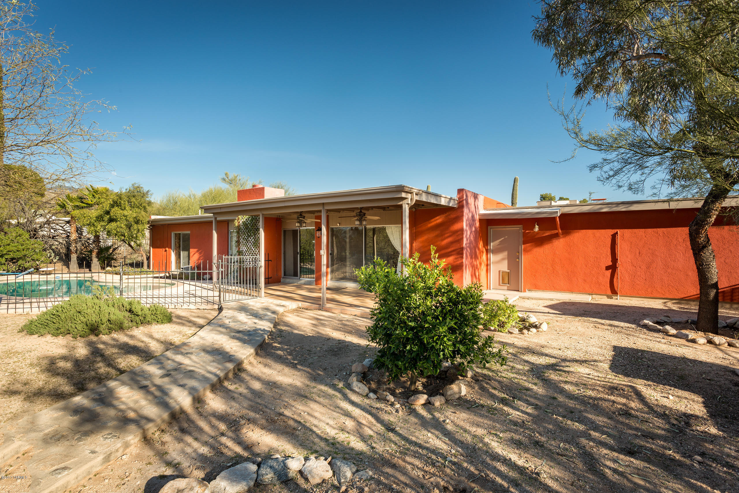 Casas Adobes West (1-220) - Residential