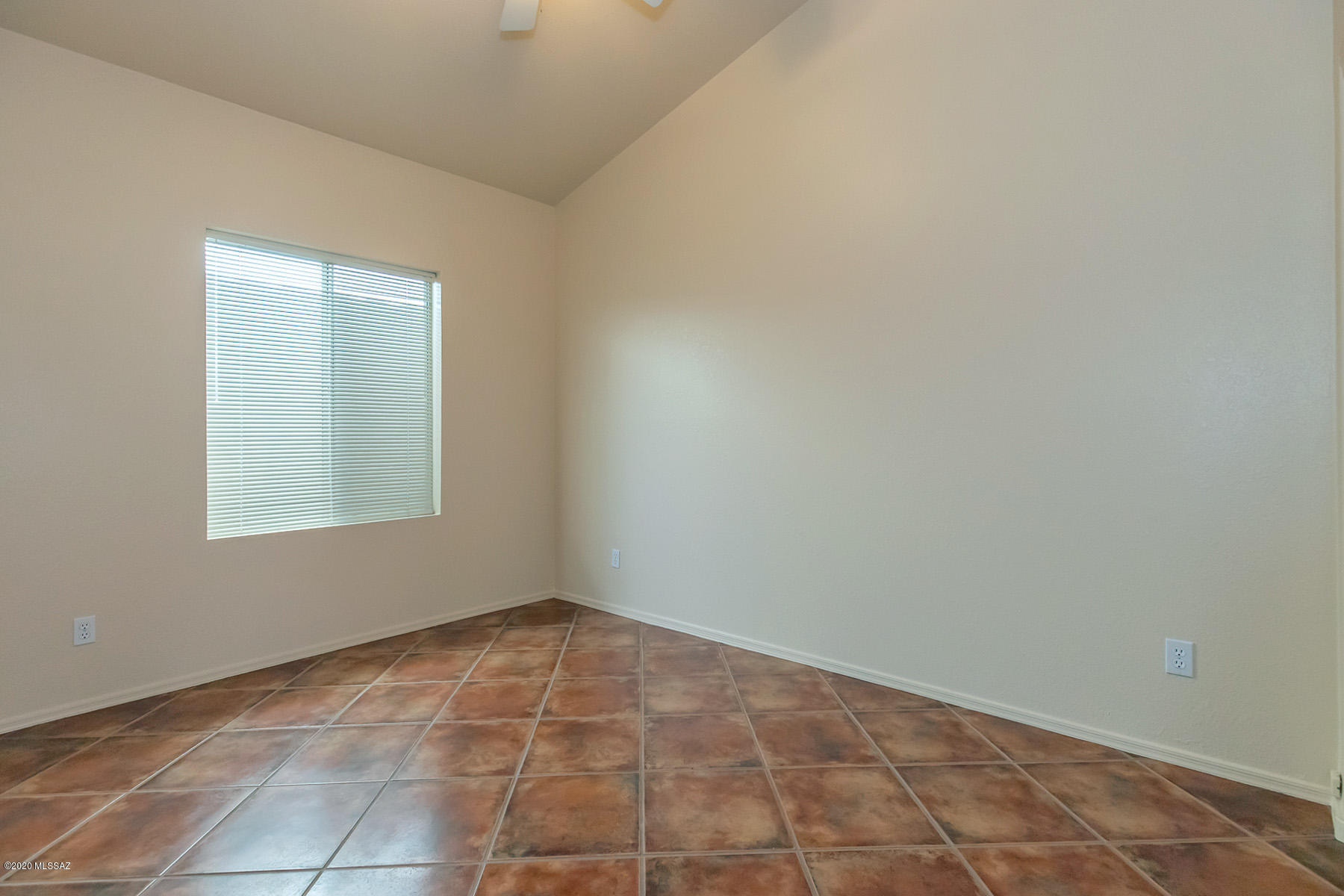 Encanto Canyon (1-85) - Residential