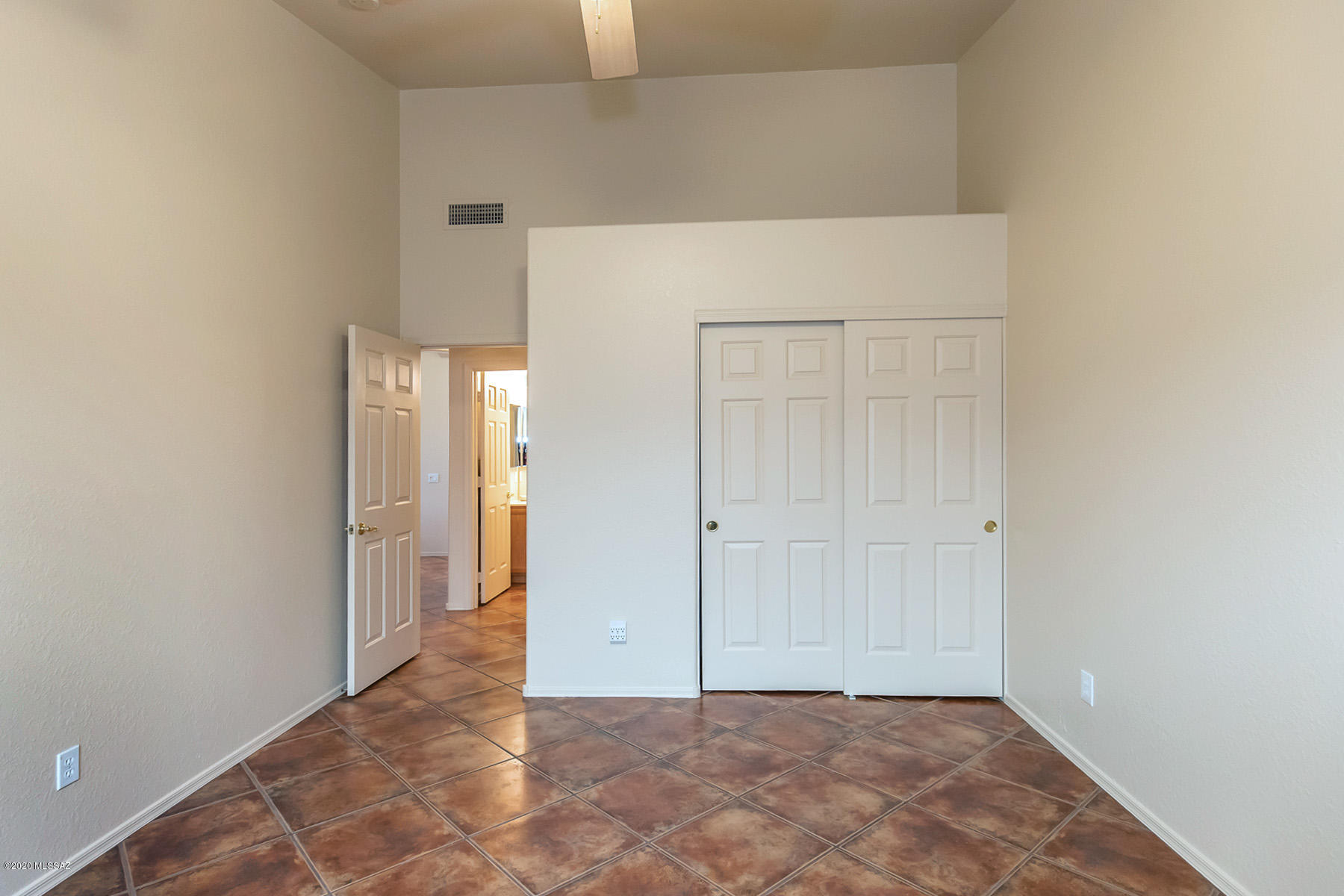 Encanto Canyon (1-85) - Residential