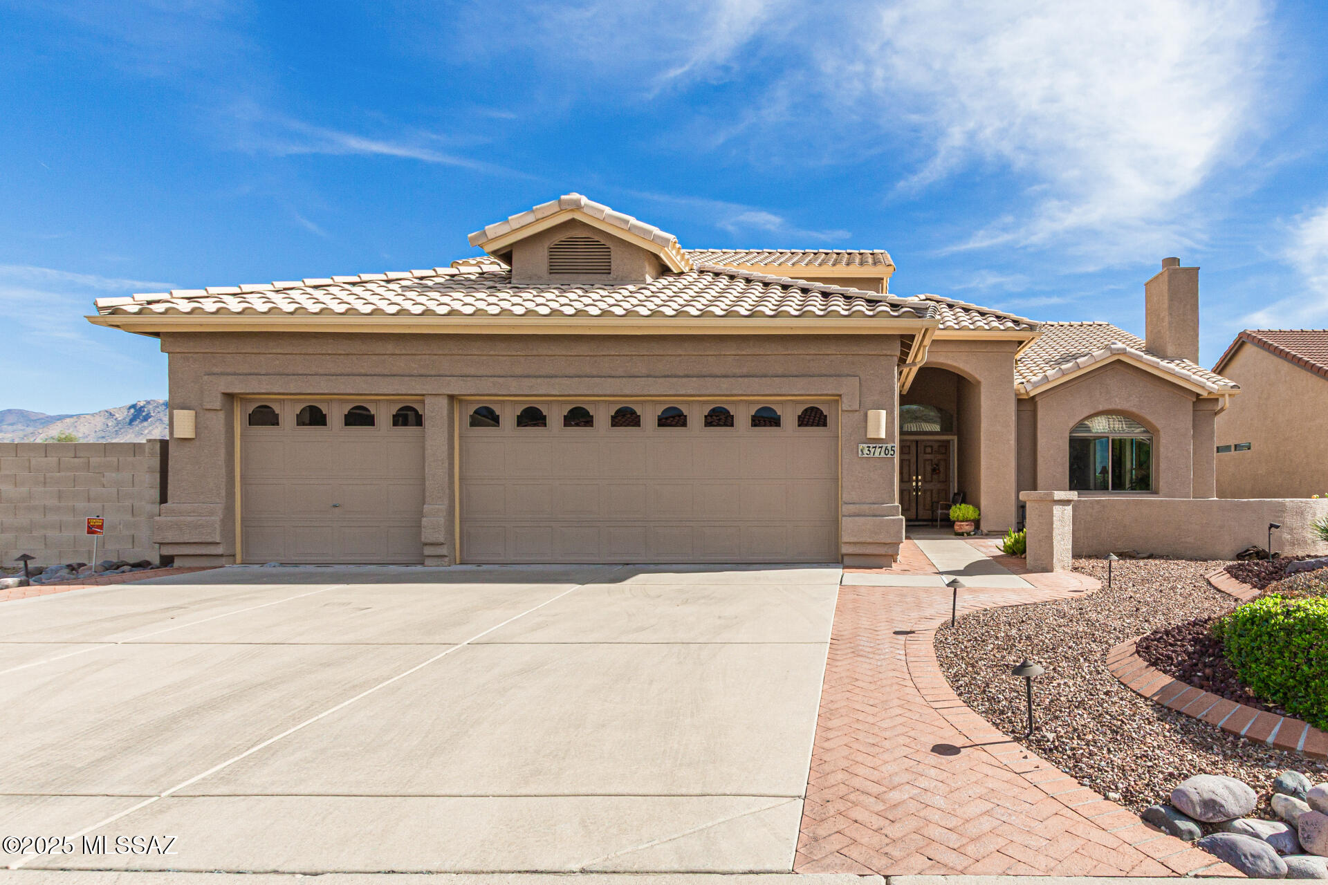 37765 S Boulder Wind Drive