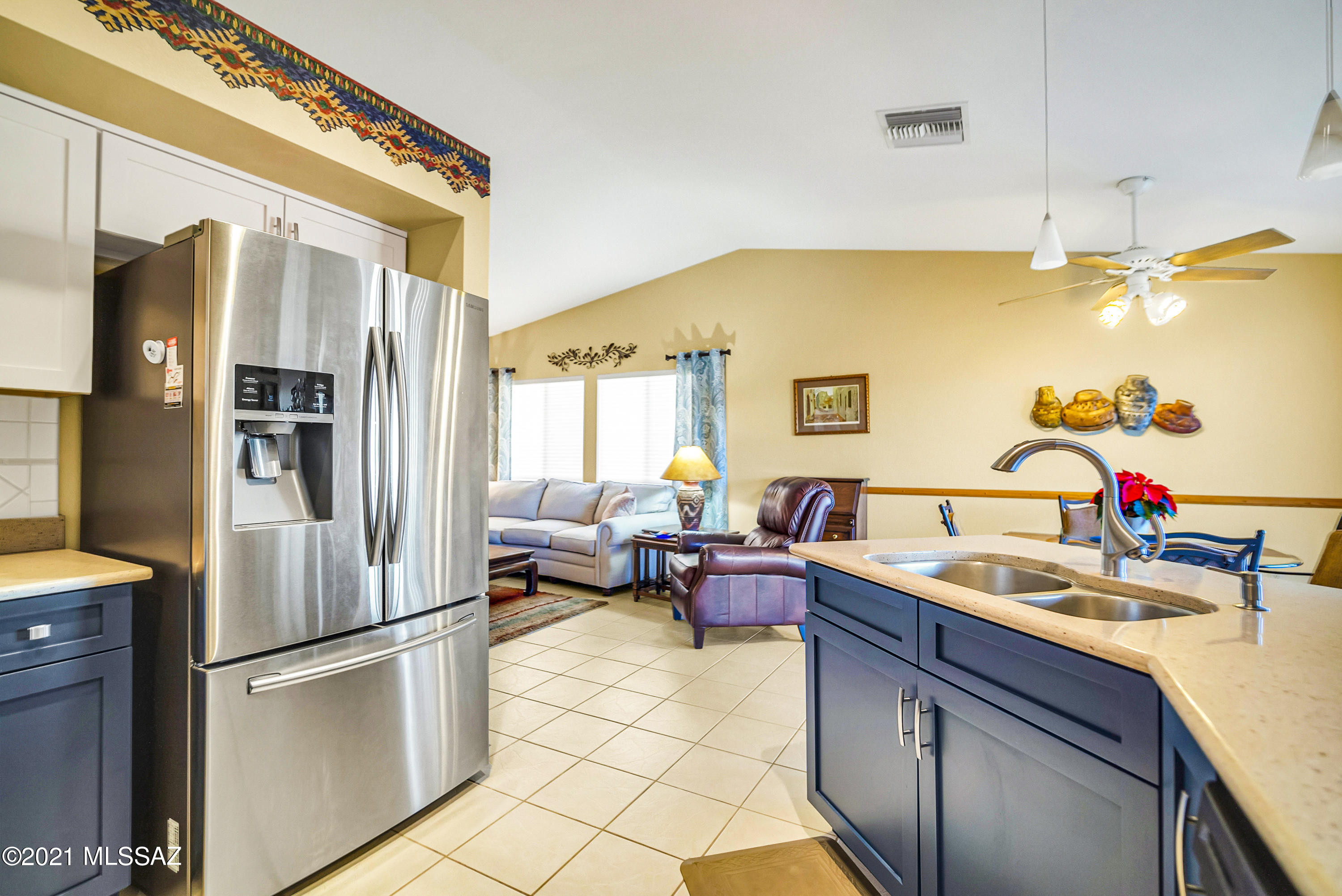San Ignacio Heights (93-135) - Residential