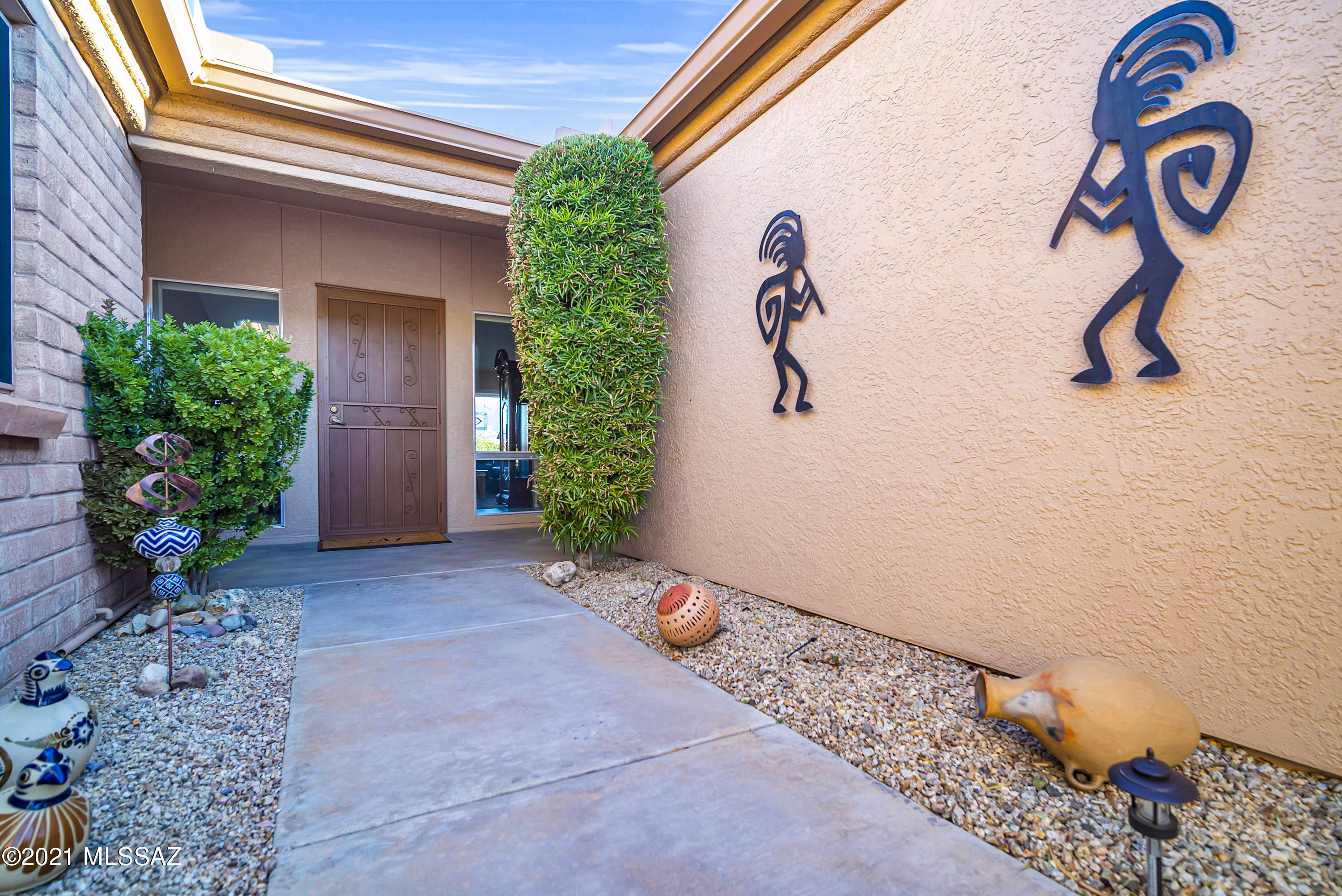San Ignacio Heights (93-135) - Residential