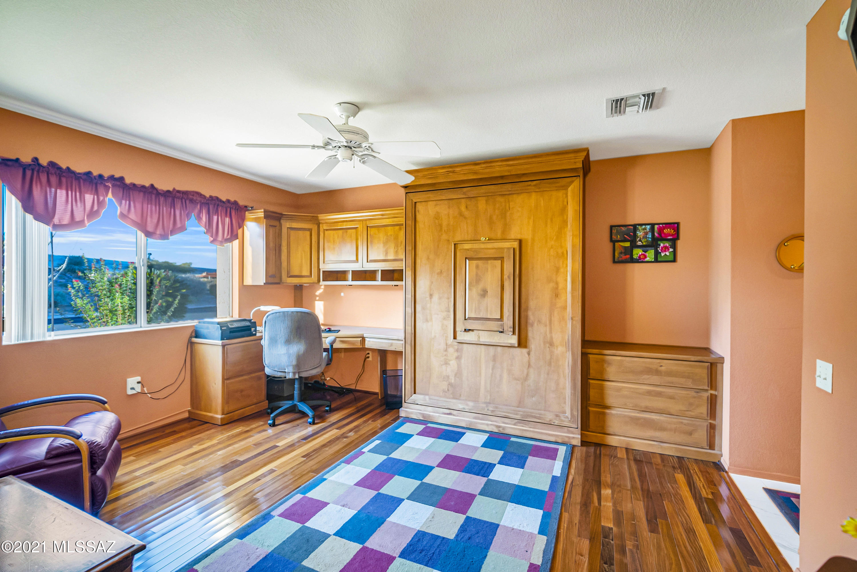 San Ignacio Heights (93-135) - Residential