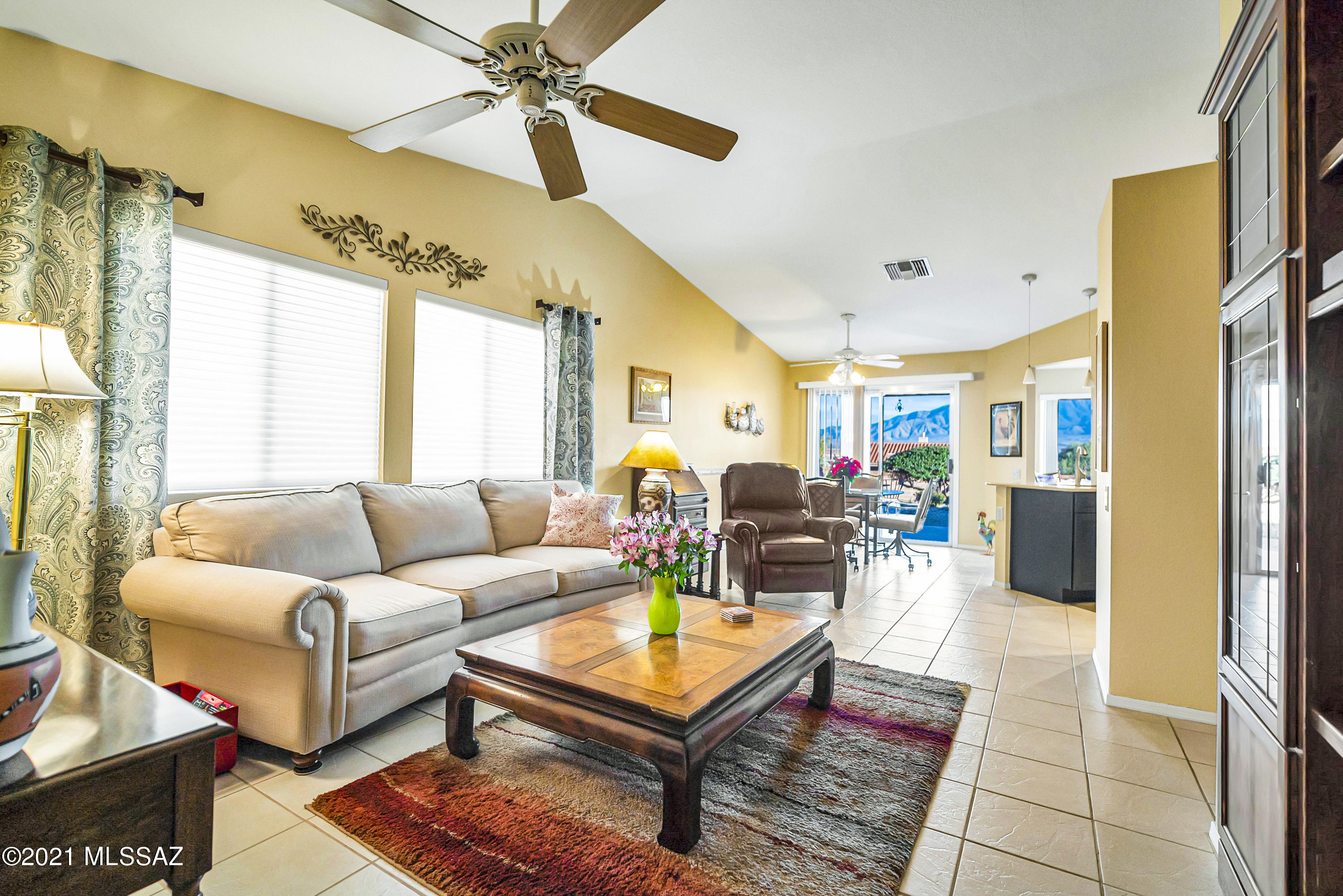 San Ignacio Heights (93-135) - Residential