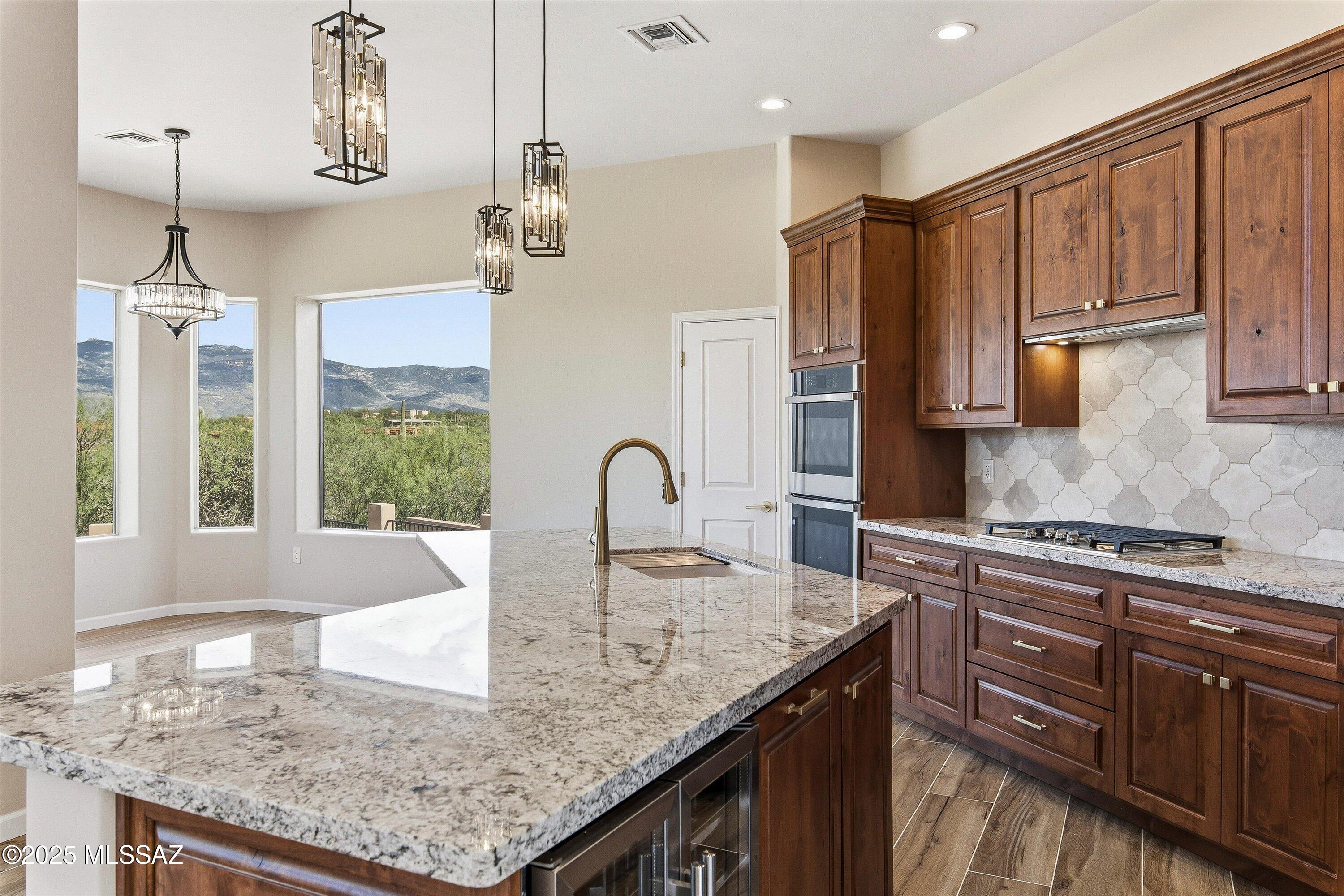 Coyote Creek (1-395) - Residential