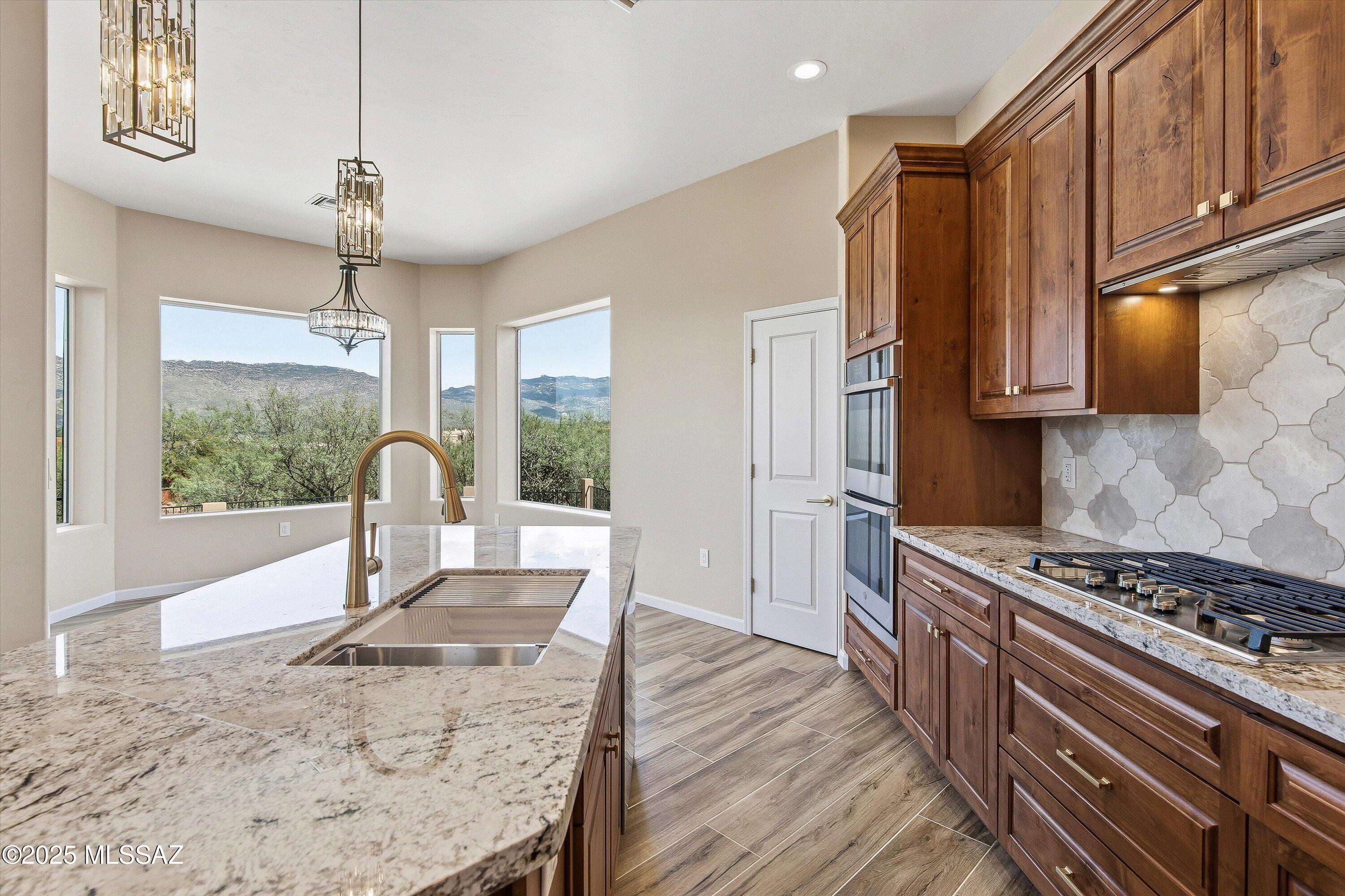 Coyote Creek (1-395) - Residential