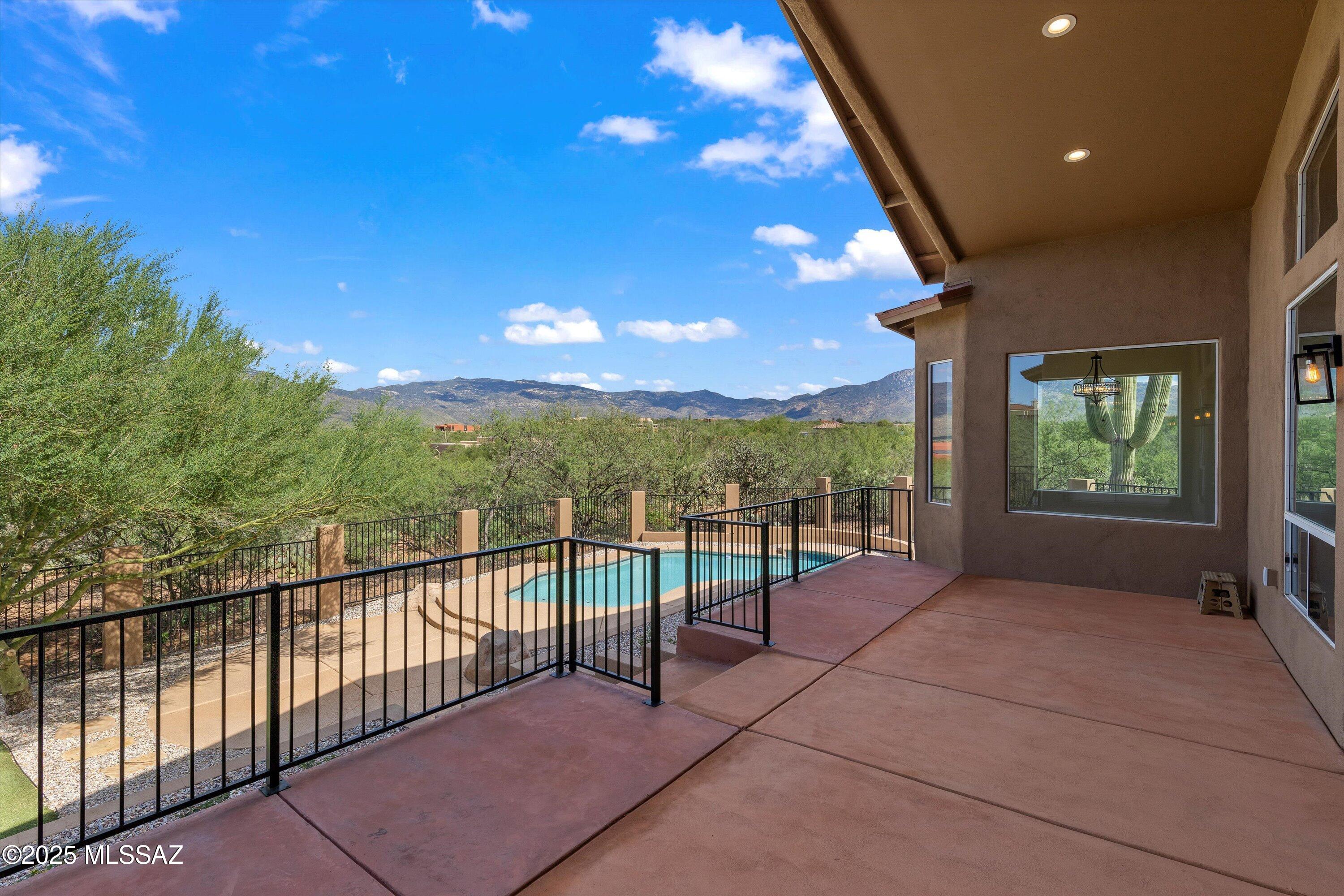 Coyote Creek (1-395) - Residential