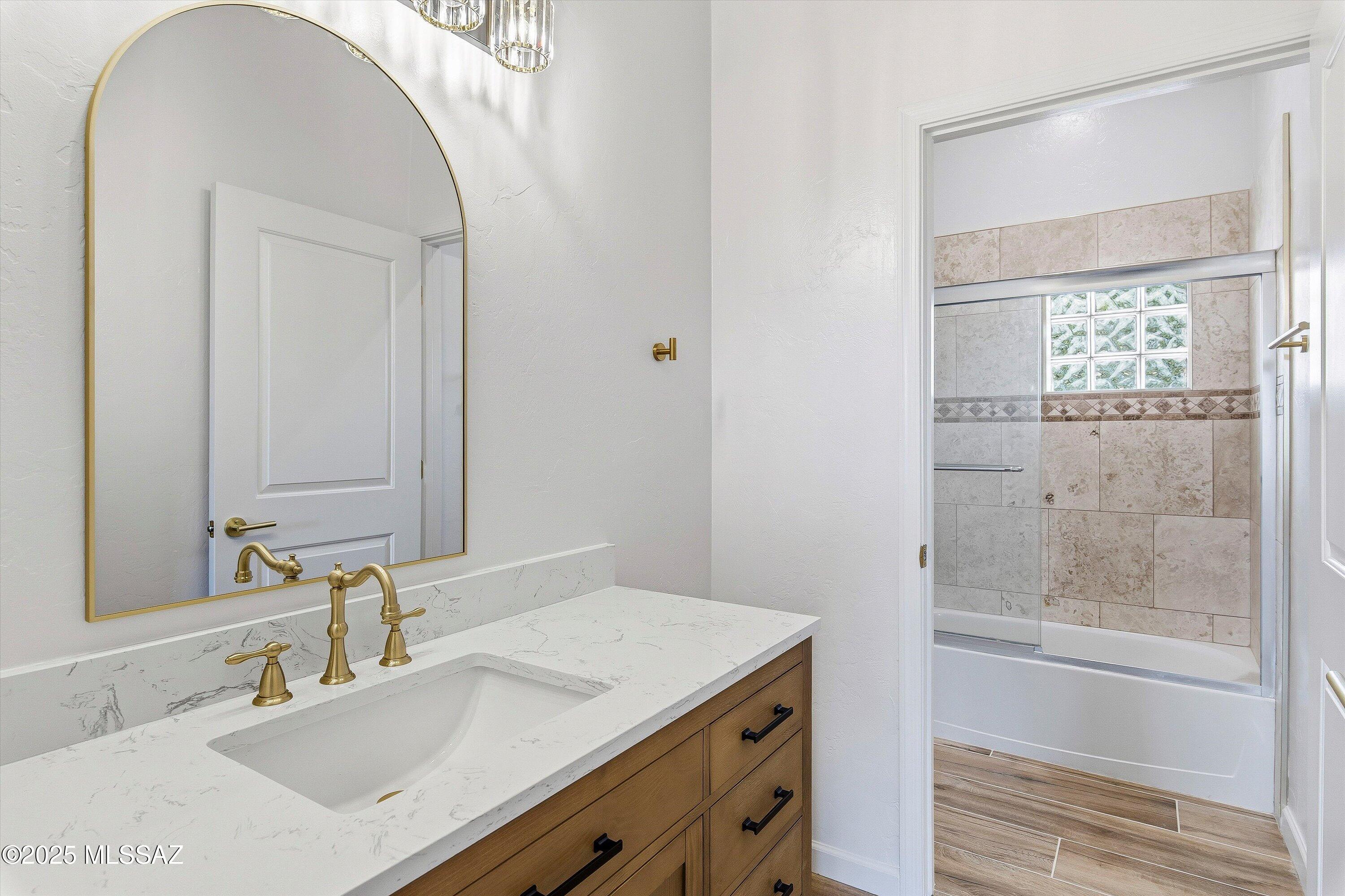 Coyote Creek (1-395) - Residential