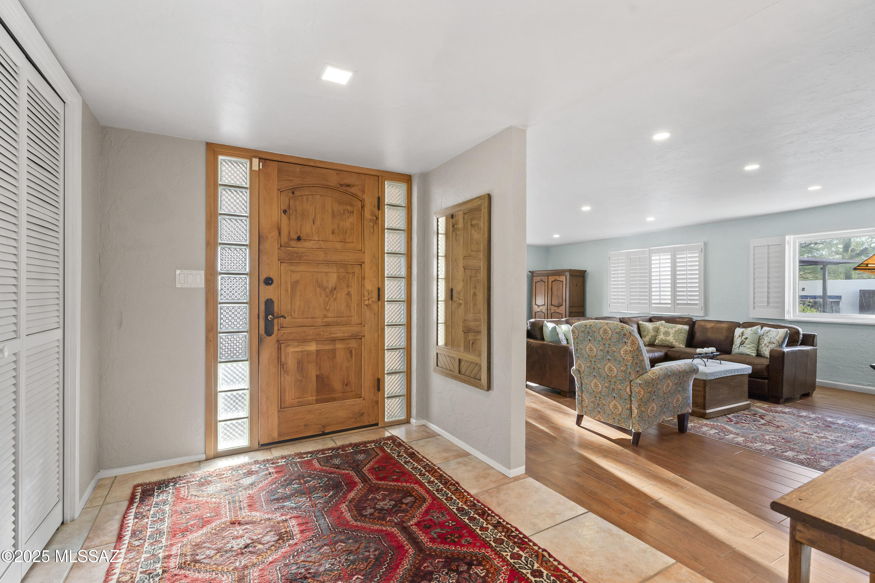 Shadow Roc (81-141) - Residential