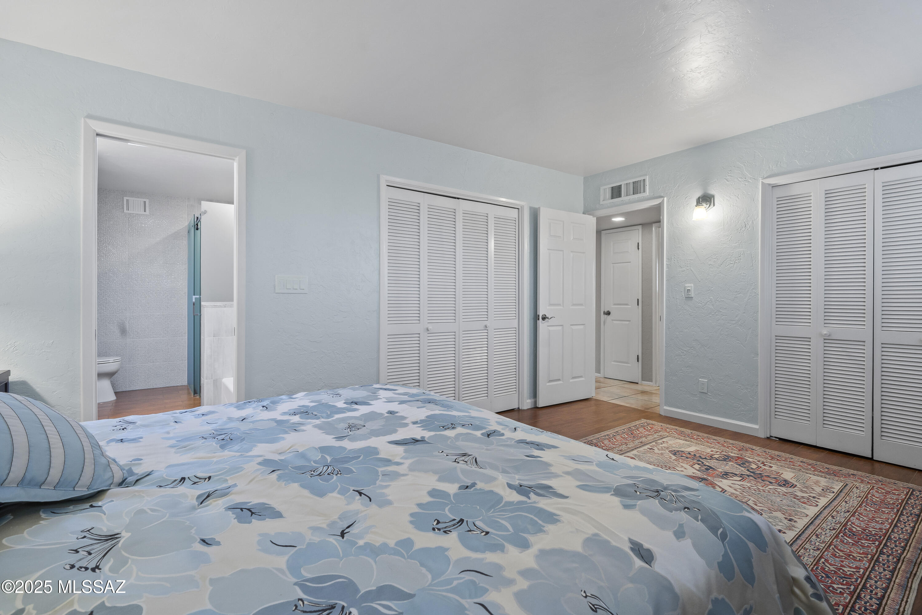 Shadow Roc (81-141) - Residential