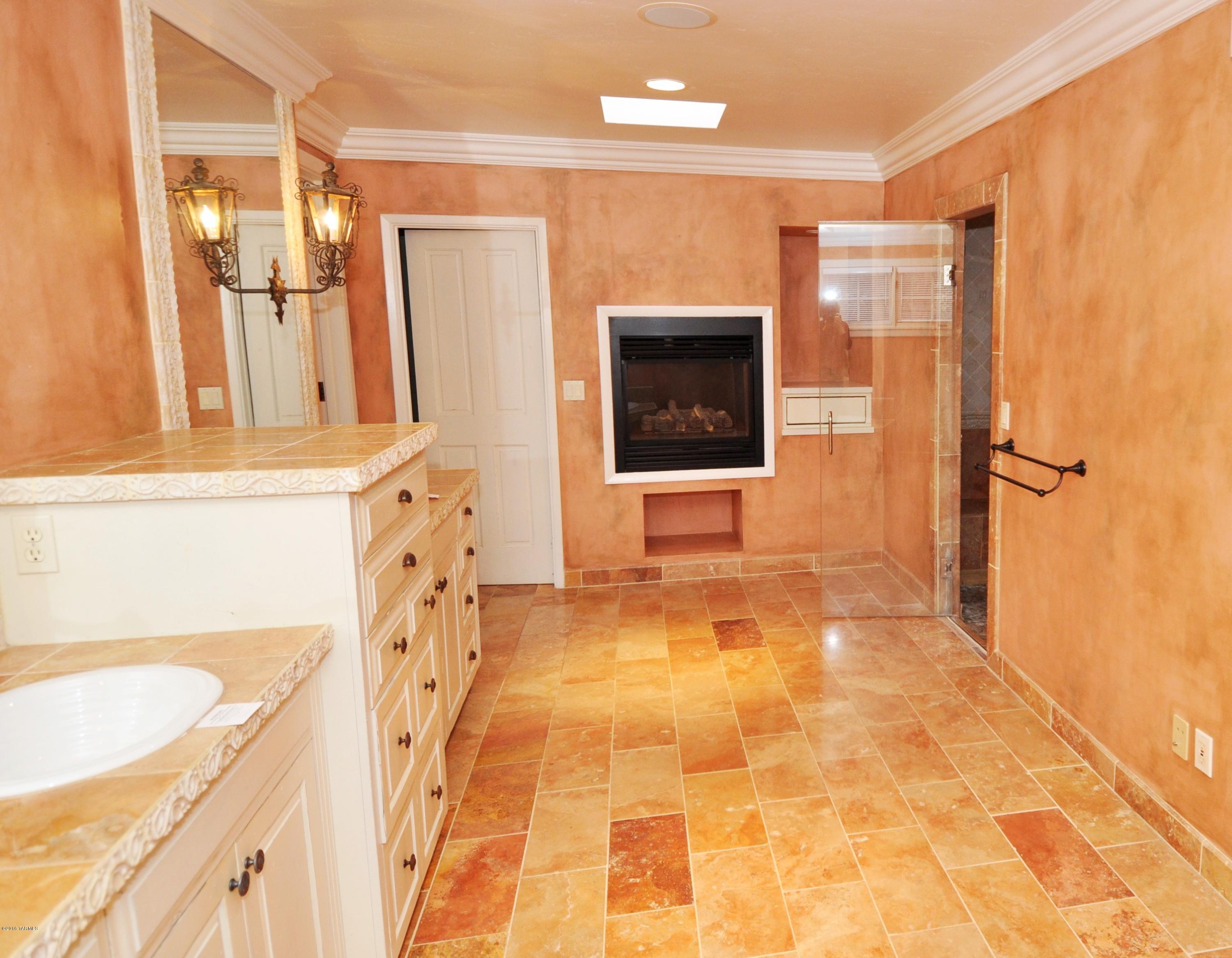 Country Club Estates NO. 1 - Residential
