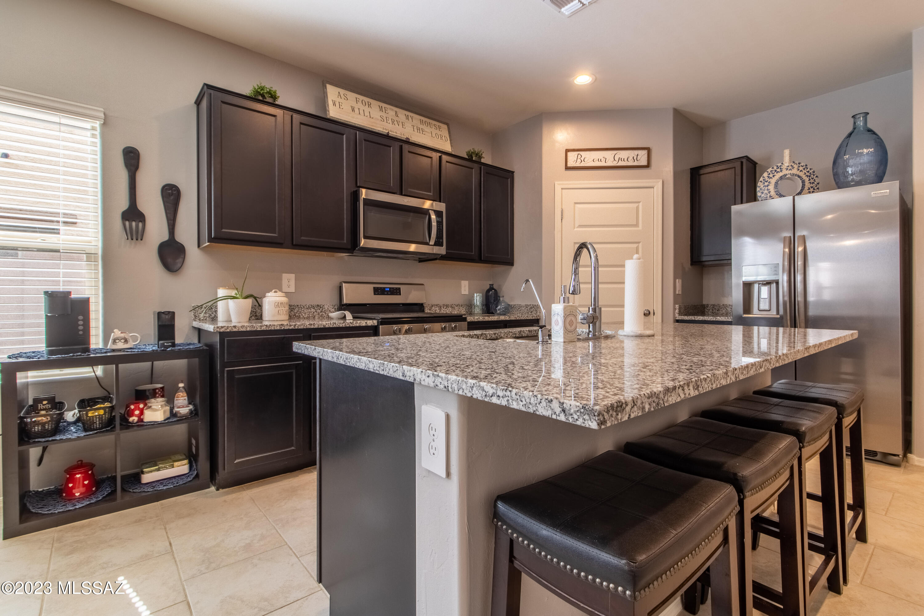 Saguaro Bloom SQ20180540069 - Residential