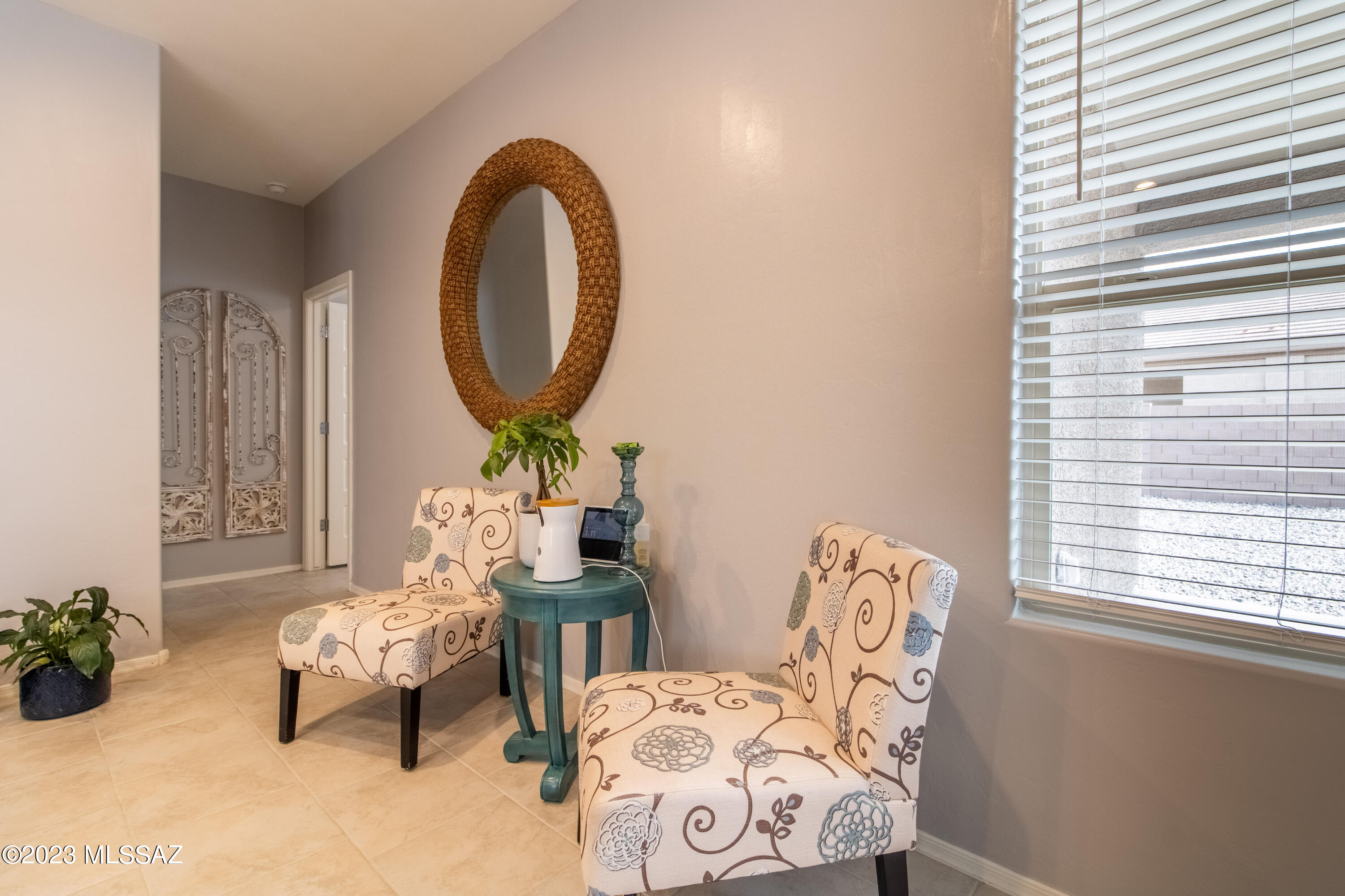 Saguaro Bloom SQ20180540069 - Residential