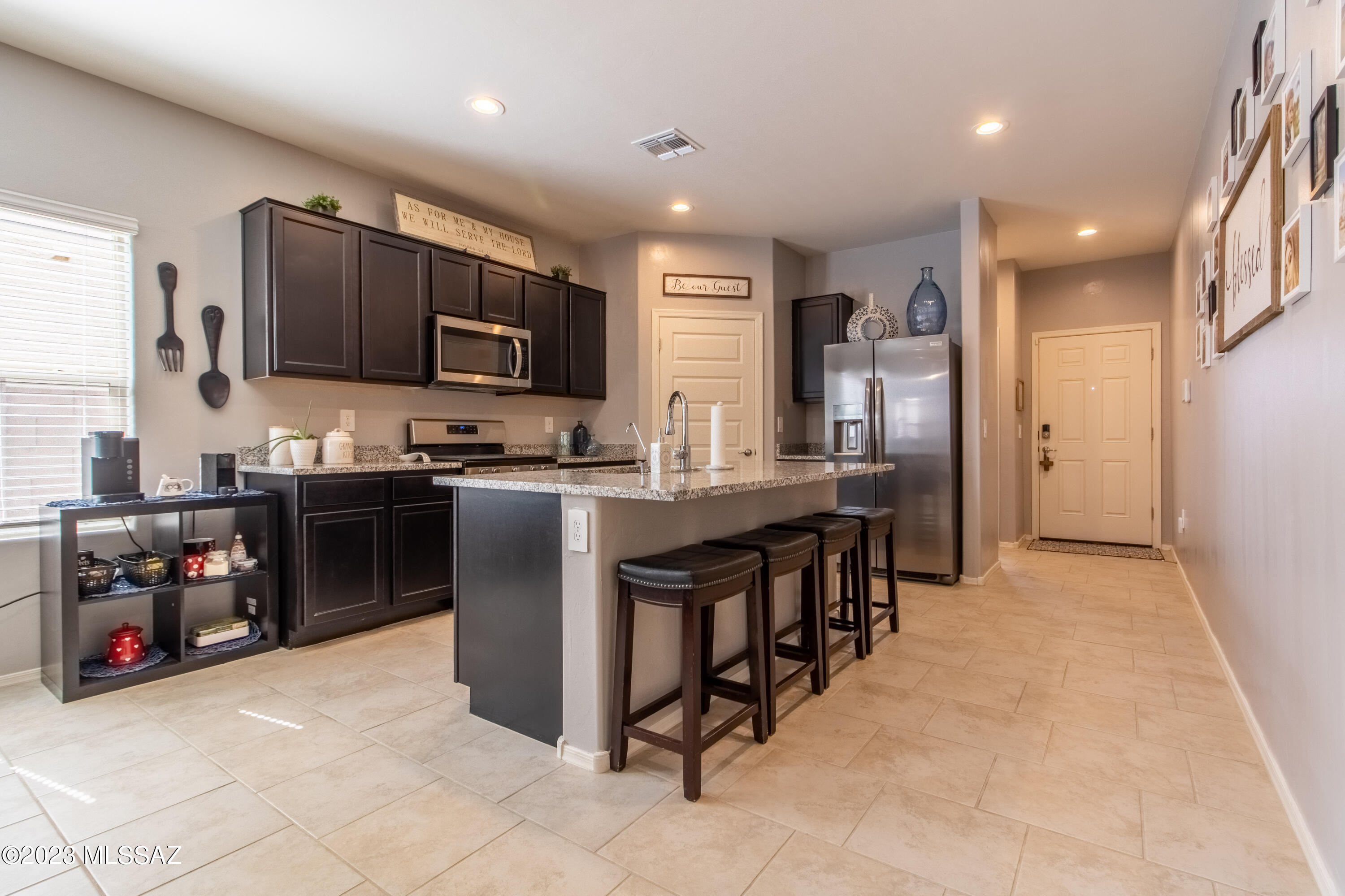 Saguaro Bloom SQ20180540069 - Residential