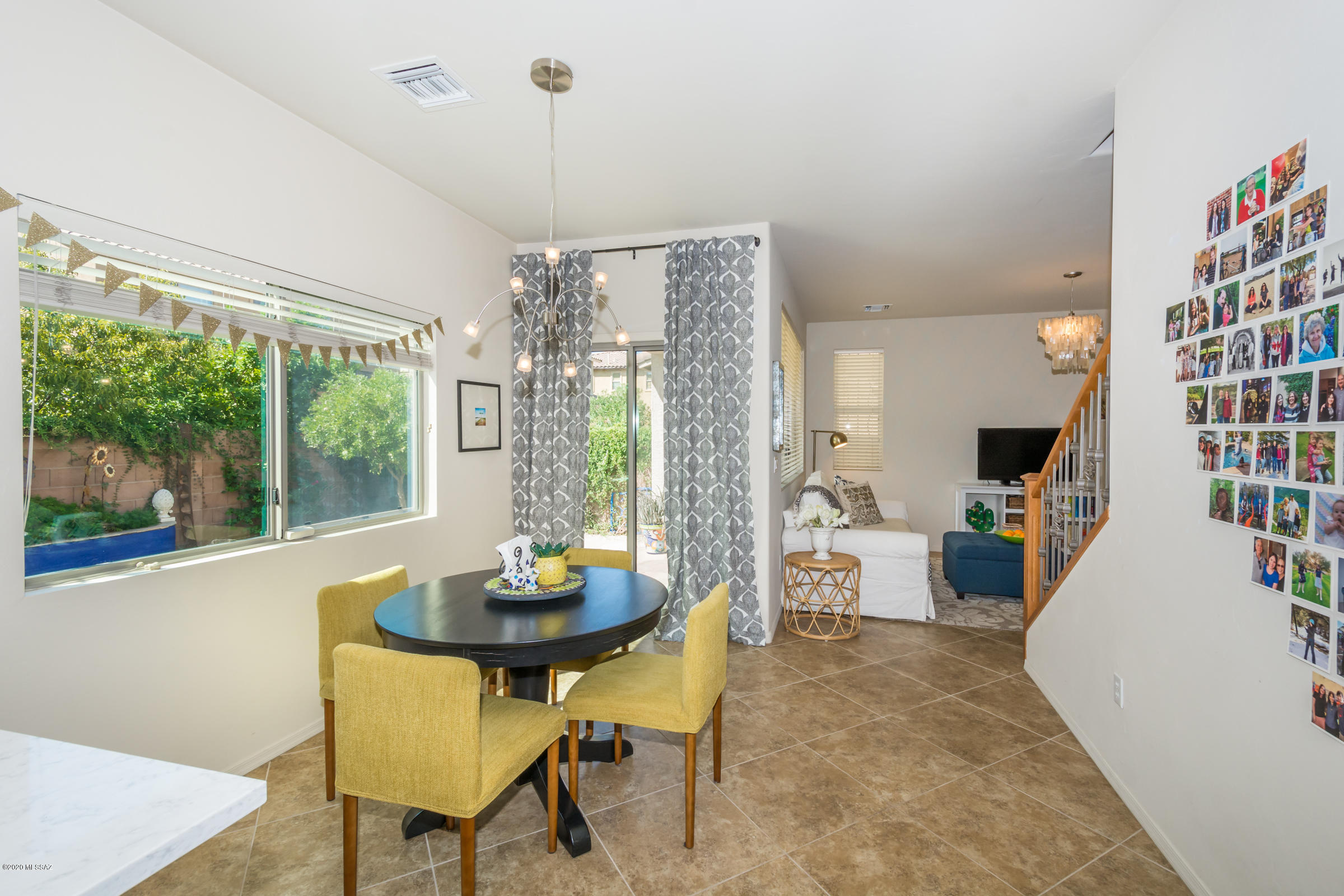 Paseo del Rio - Residential